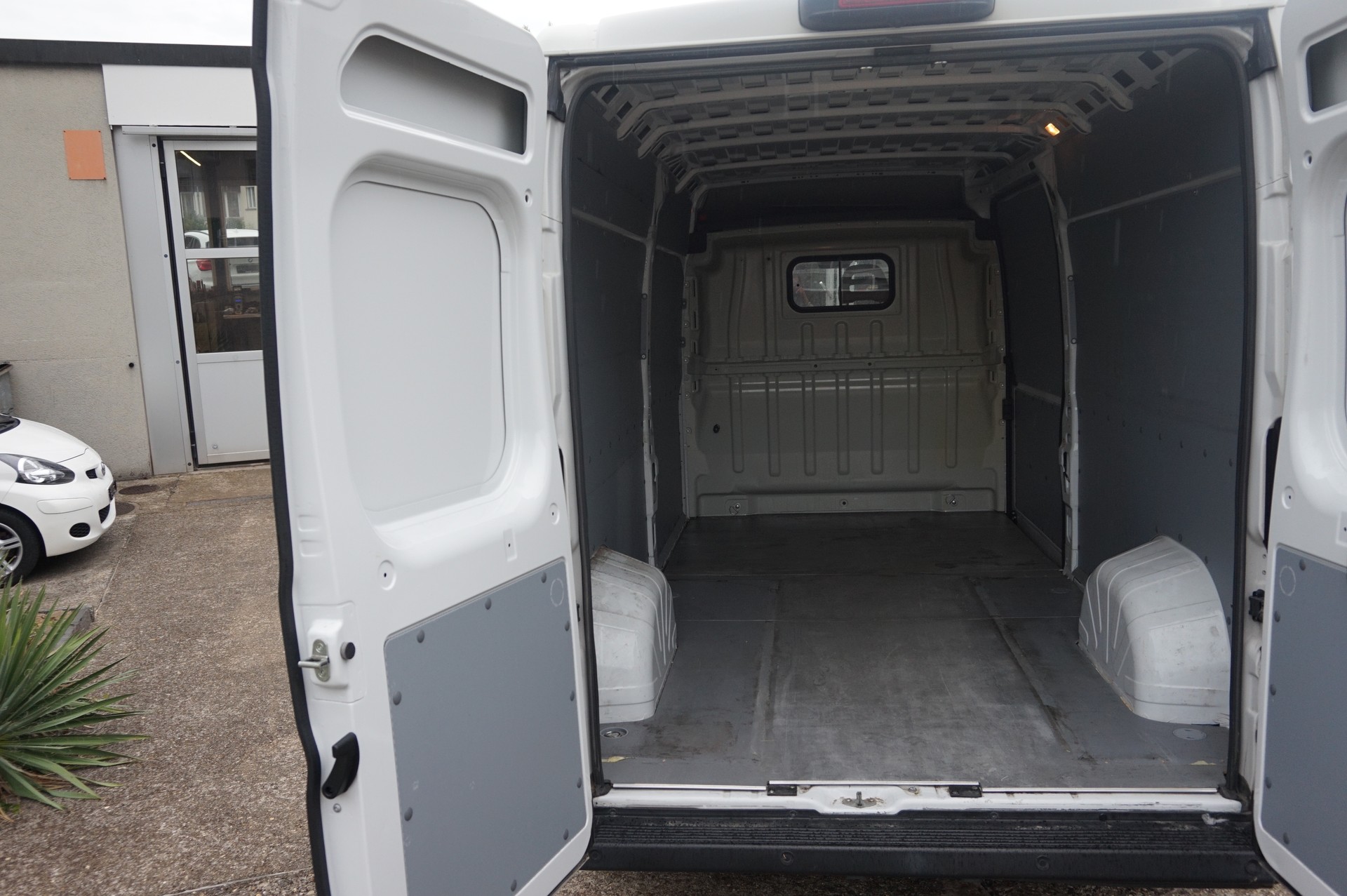 FIAT Ducato 35 2.3 MJ-image-5