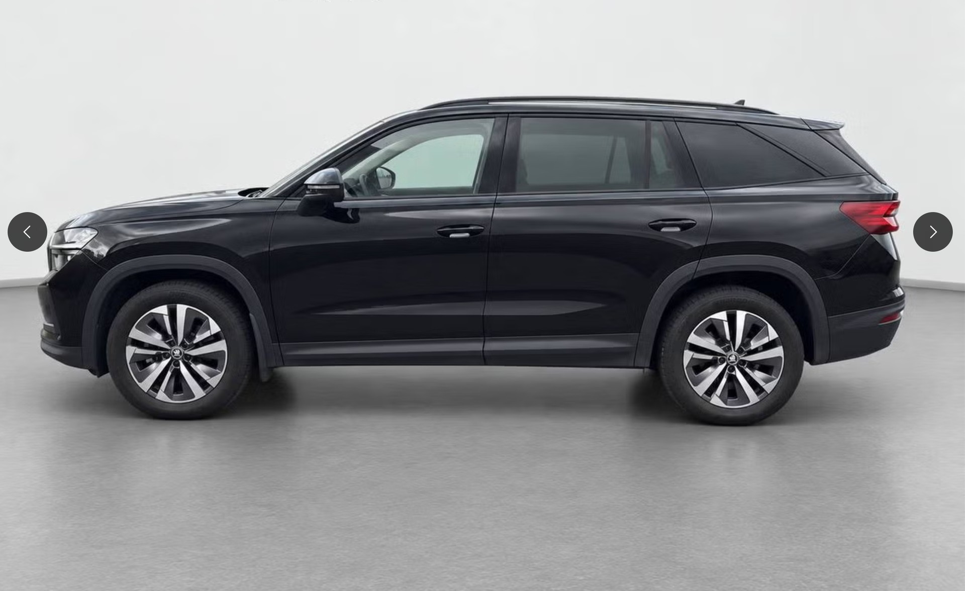 SKODA Kodiaq 1.5 TSI mHEV Business Edition-image-0
