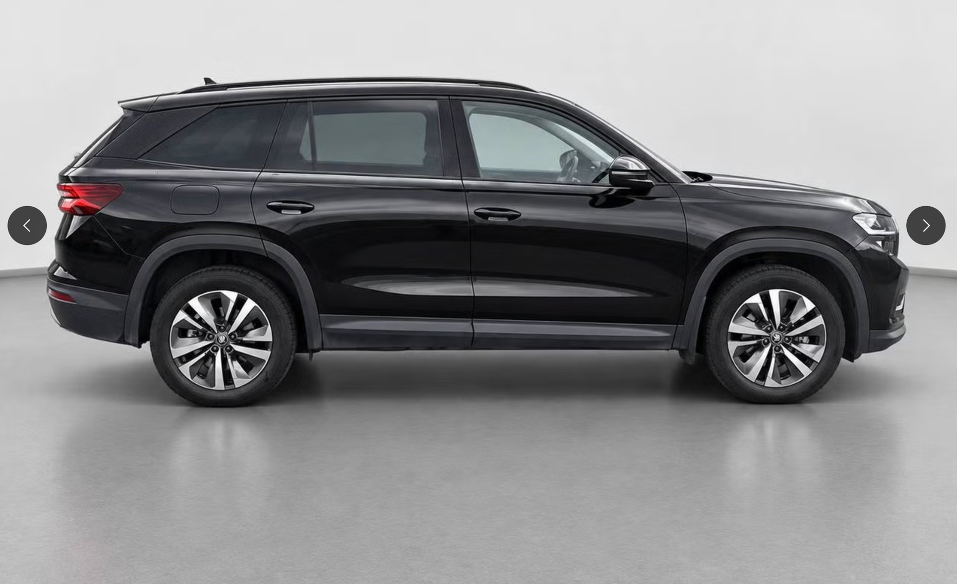 SKODA Kodiaq 1.5 TSI mHEV Business Edition-image-1