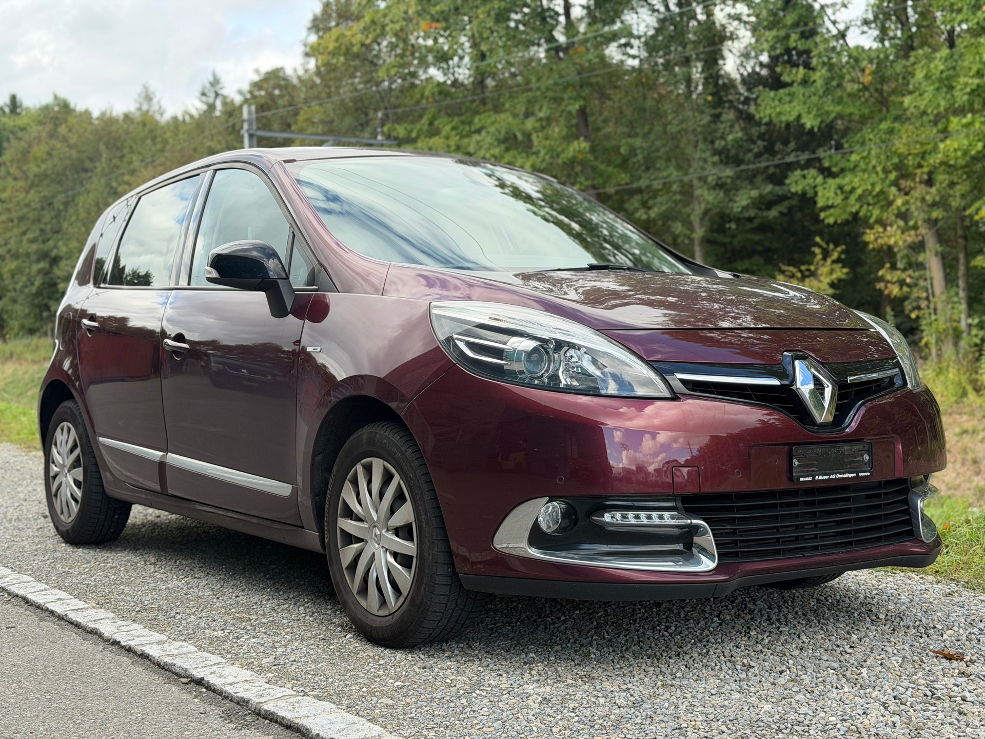RENAULT Scénic 1.2 16V Turbo Bose-image-0