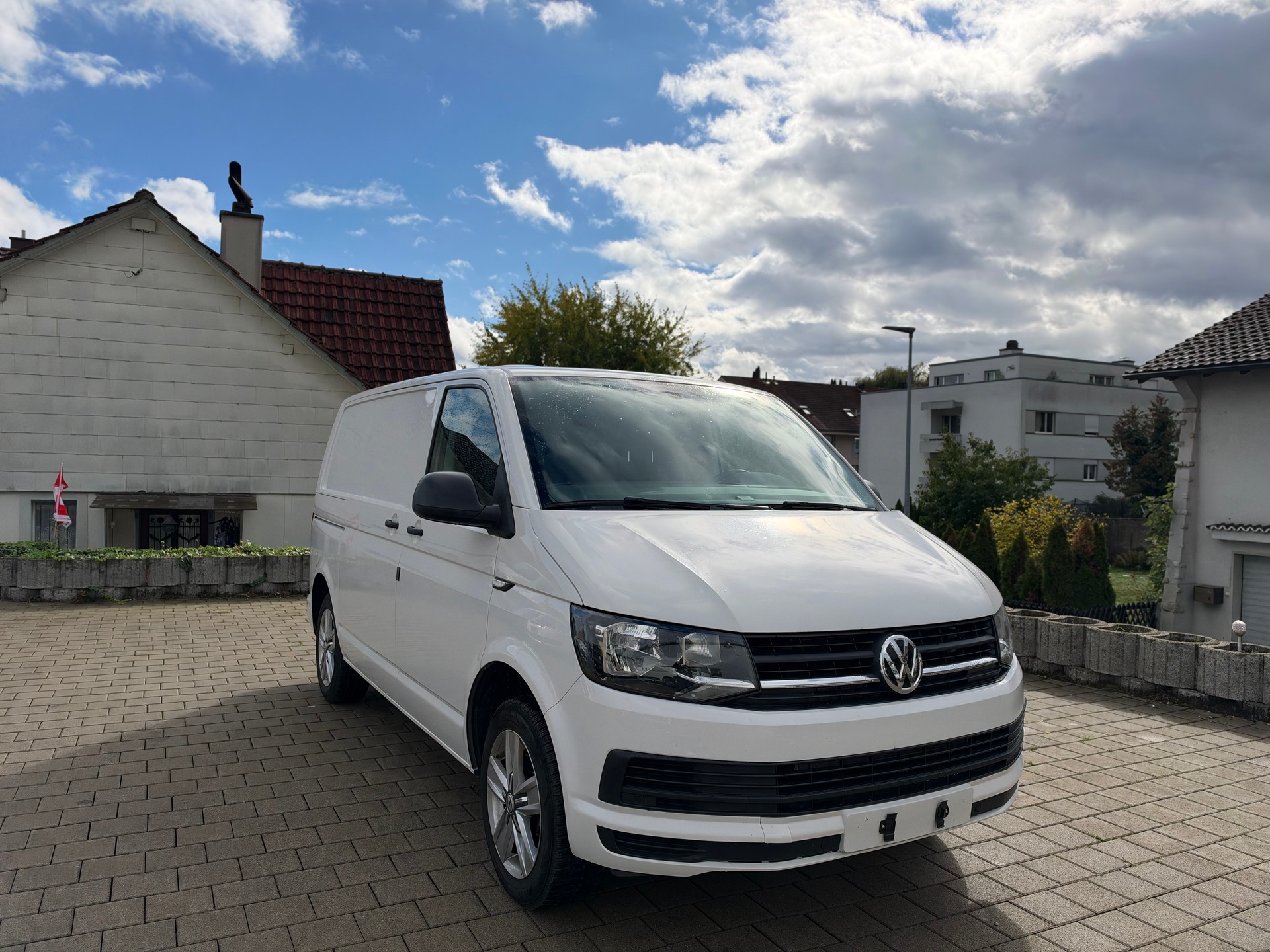 VW T6 2.0 TDI DSG-image-1
