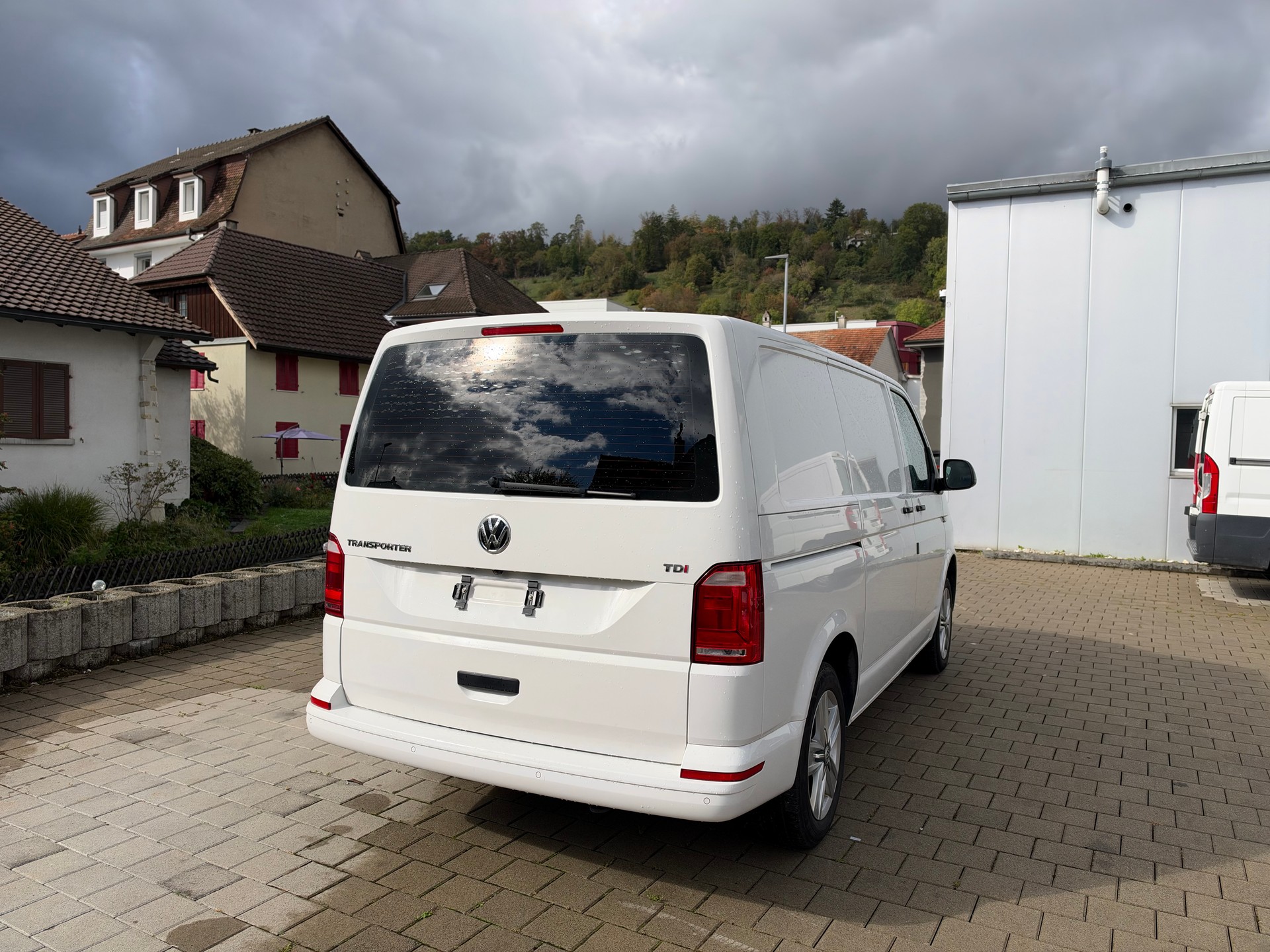 VW T6 2.0 TDI DSG-image-5