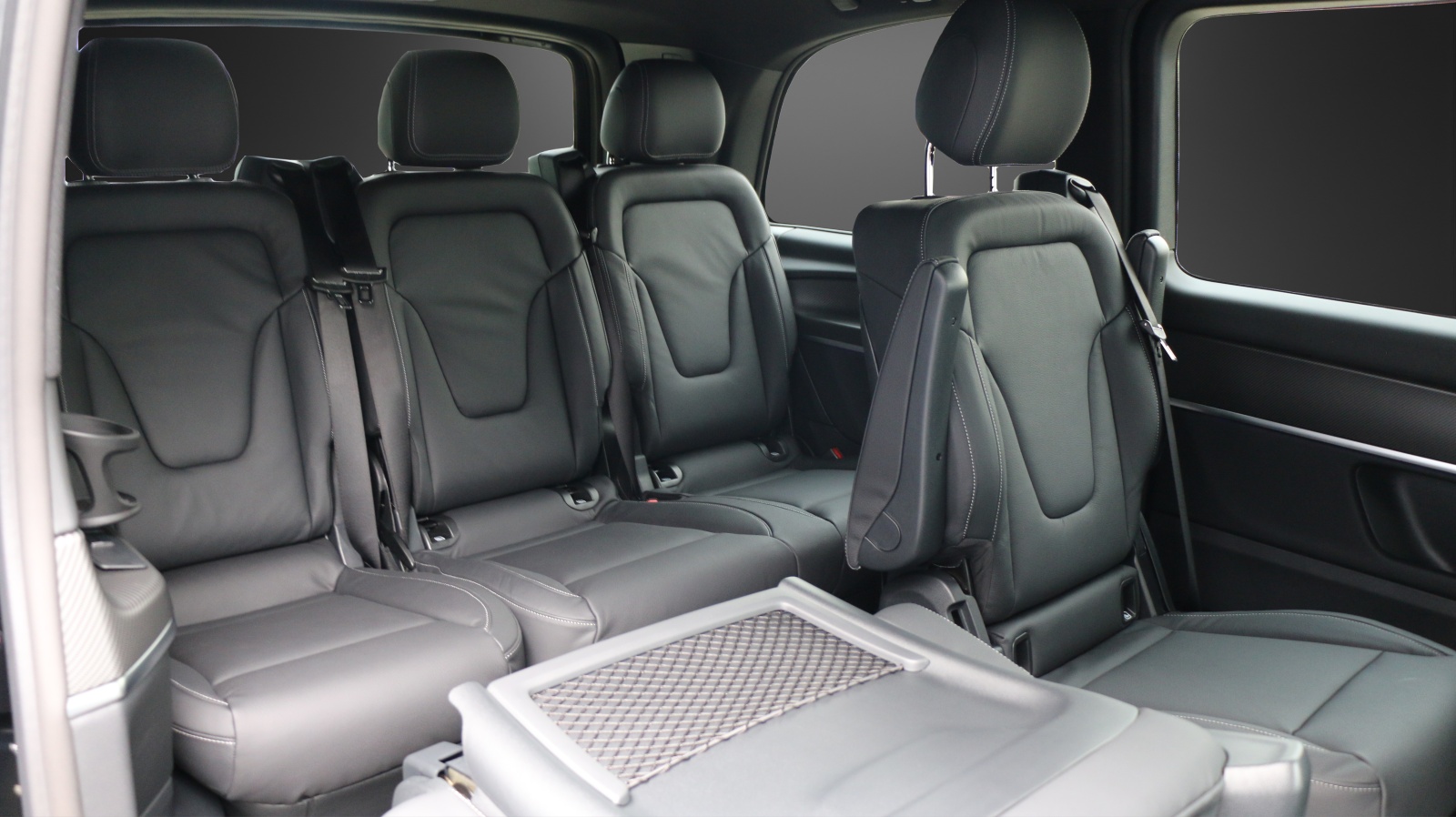 MERCEDES-BENZ V 300 d AVANTGARDE 3200mm K-image-12