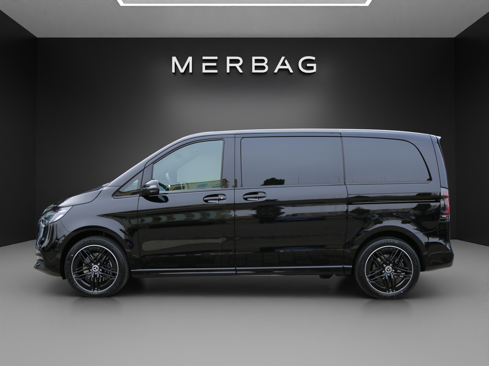 MERCEDES-BENZ V 300 d AVANTGARDE 3200mm K-image-1