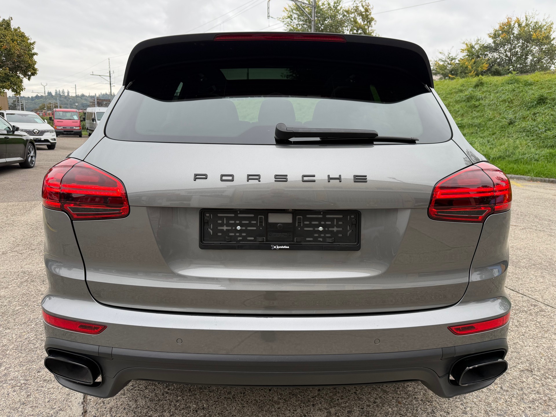 PORSCHE Cayenne Diesel-image-3
