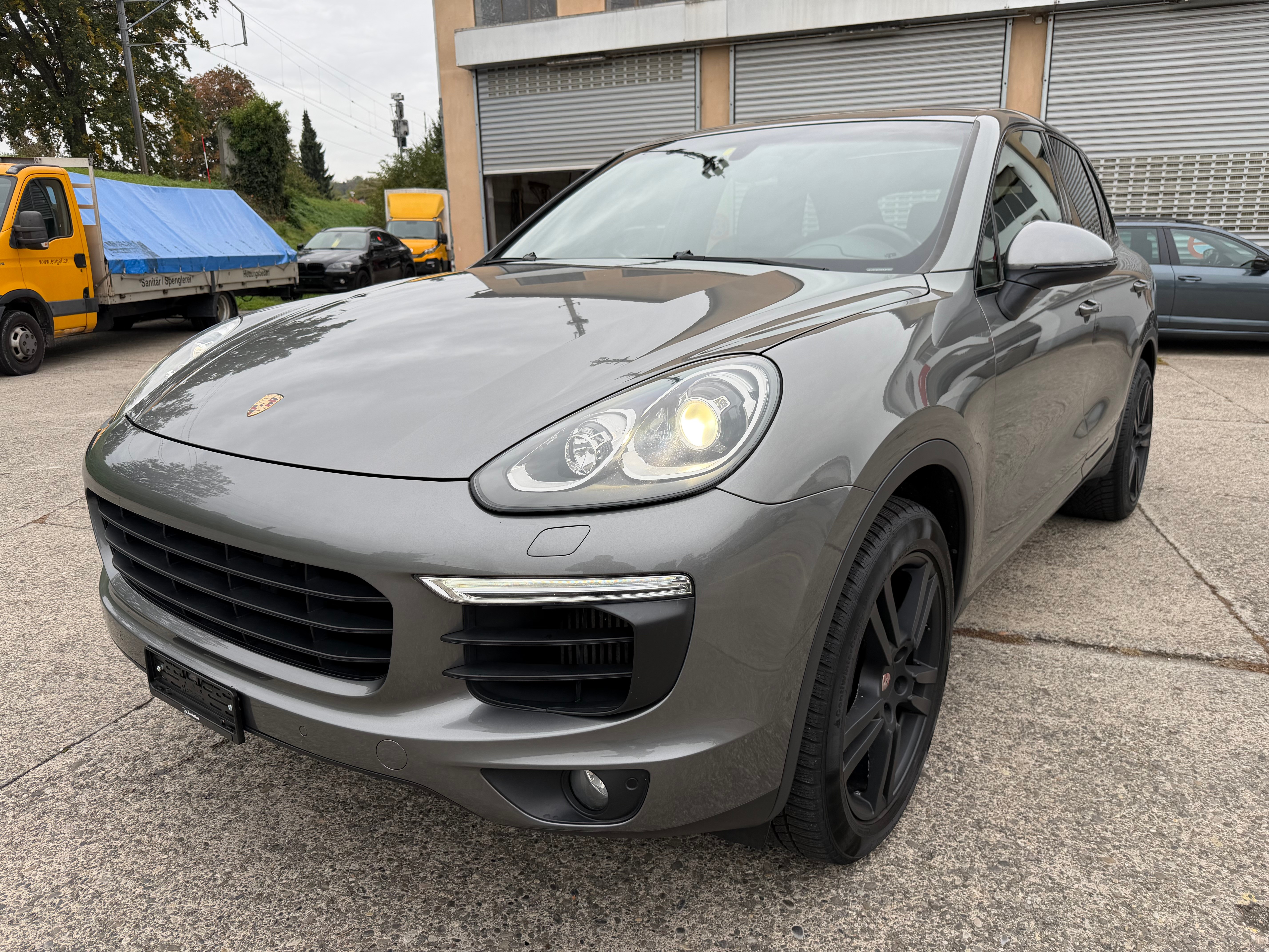 Car photo