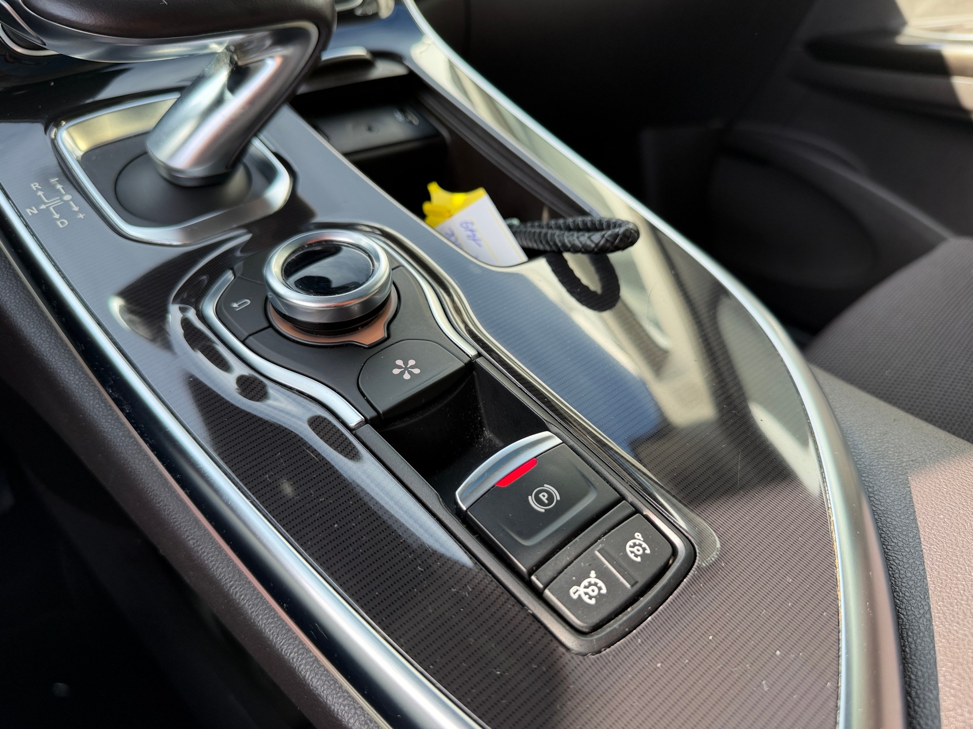 RENAULT Espace 1.8 TCe Initiale EDC-image-15