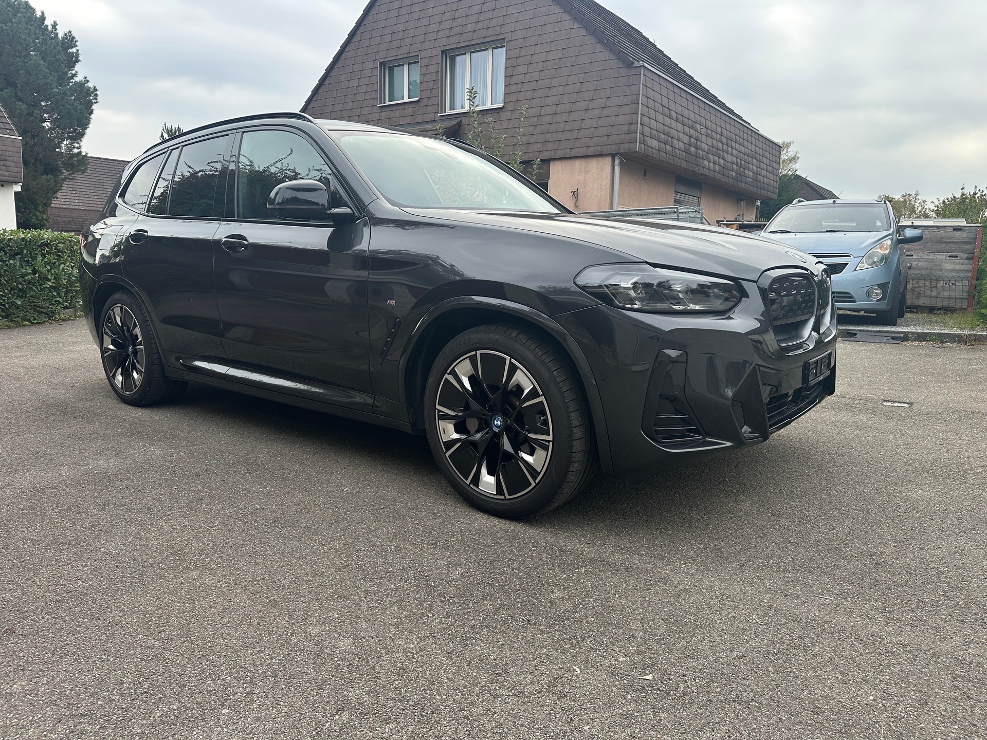 BMW E-Motor-image-0