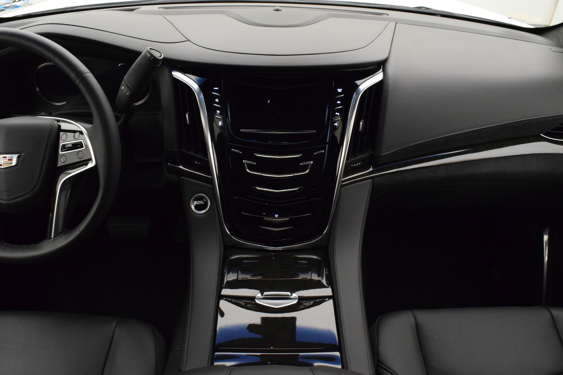CADILLAC Escalade 6.2 ESV Platinum-image-10