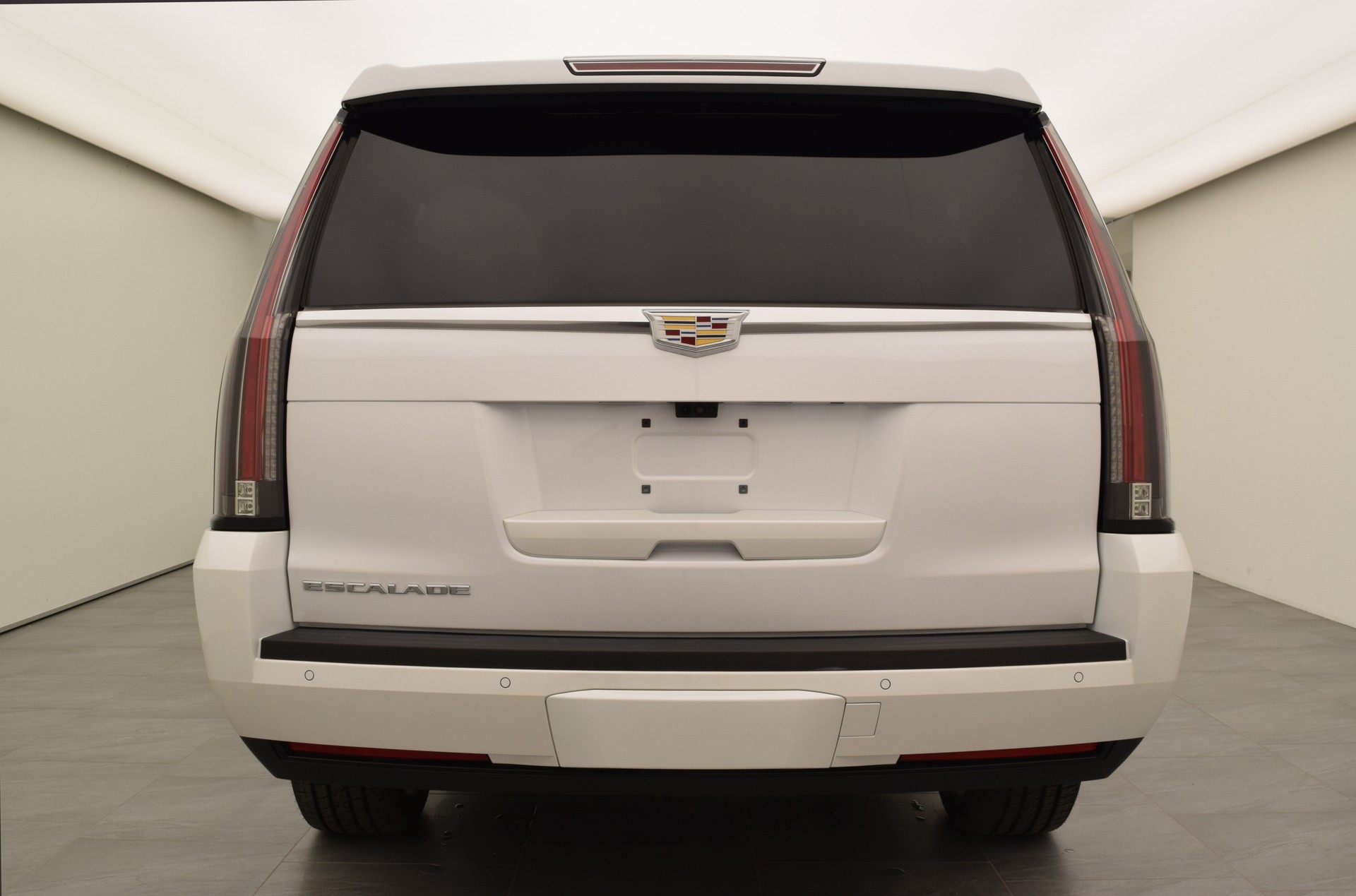 CADILLAC Escalade 6.2 ESV Platinum-image-5
