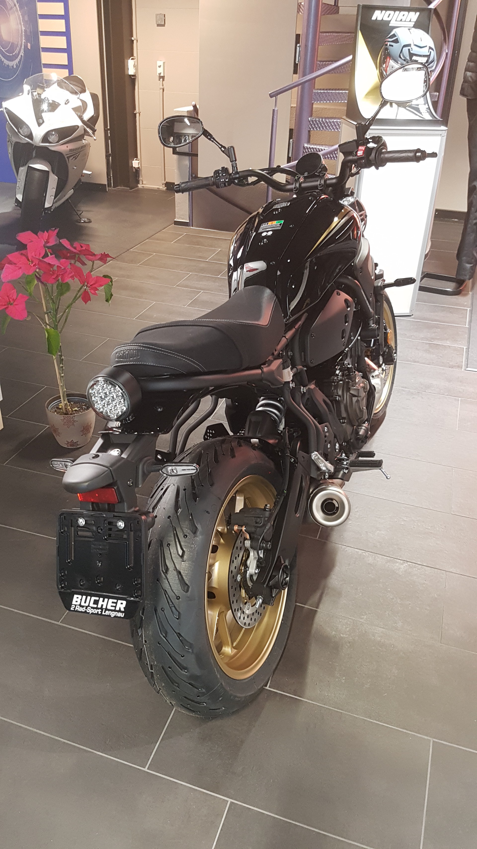 YAMAHA XSR 700-image-3