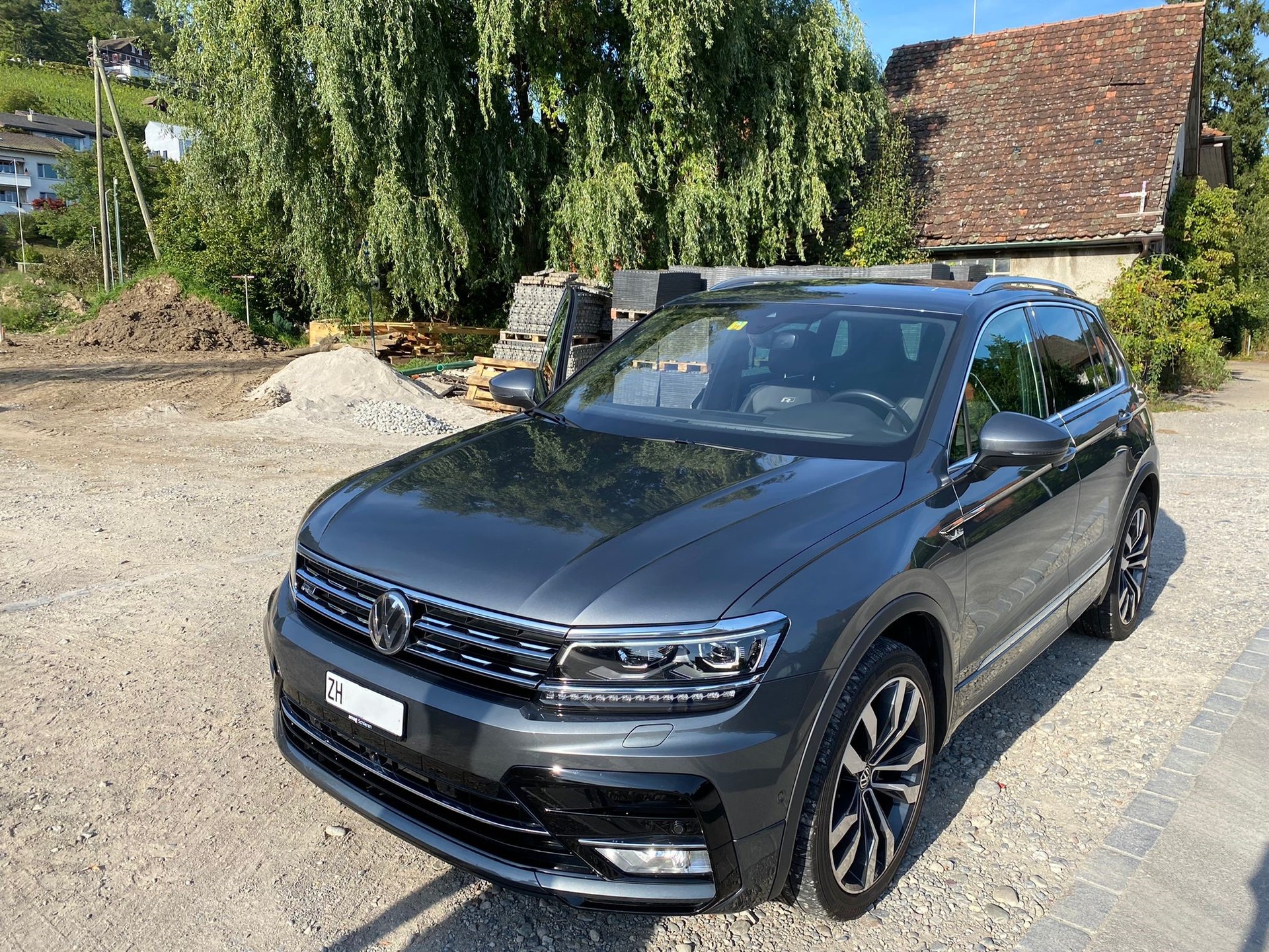 VW Tiguan 2.0TSI Highline 4Motion DSG-image-0