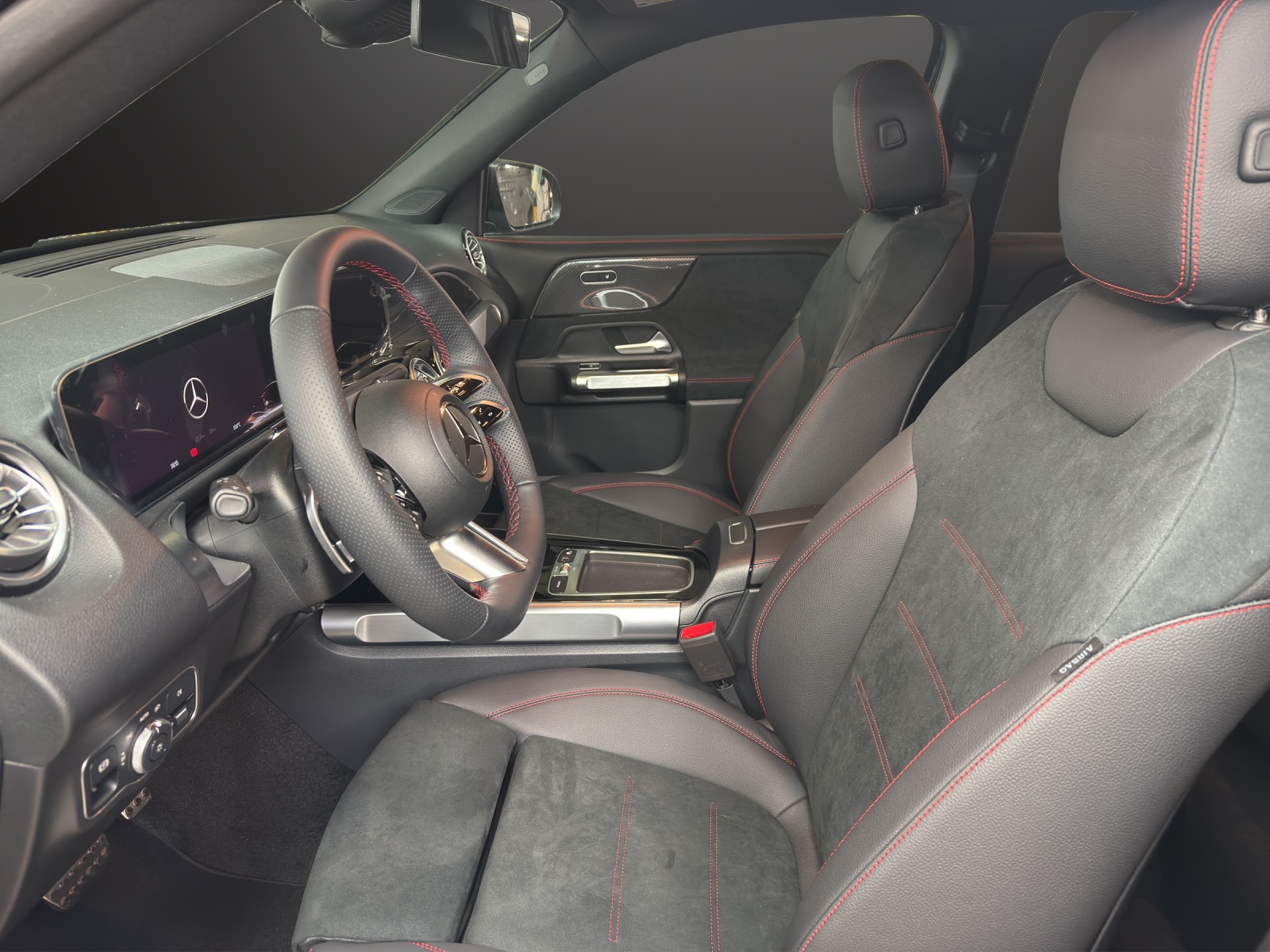 MERCEDES-BENZ GLB 220 d 4Matic 8G-Tronic-image-8
