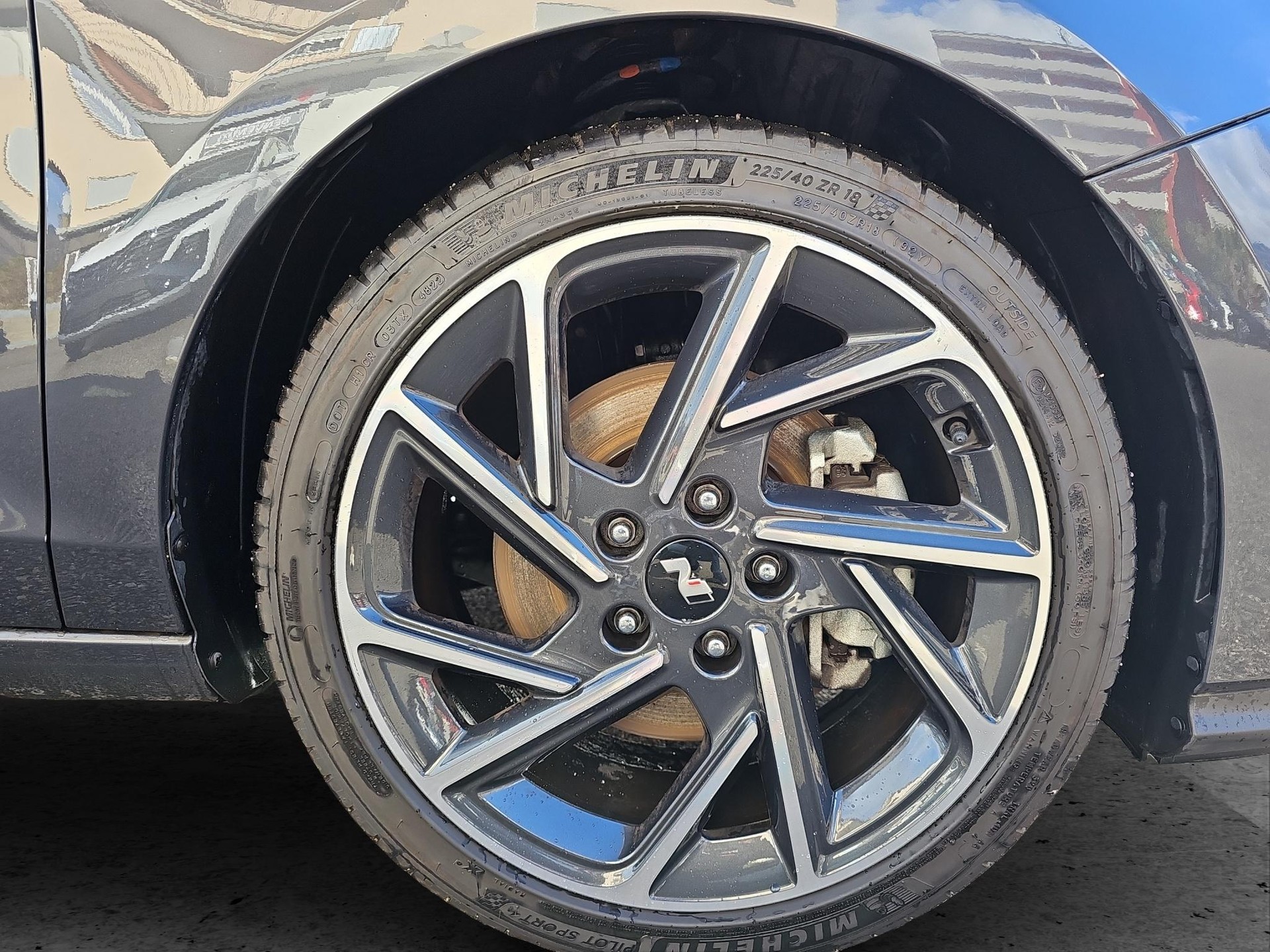 HYUNDAI i30 1.5 T-GDi N-Line-image-8