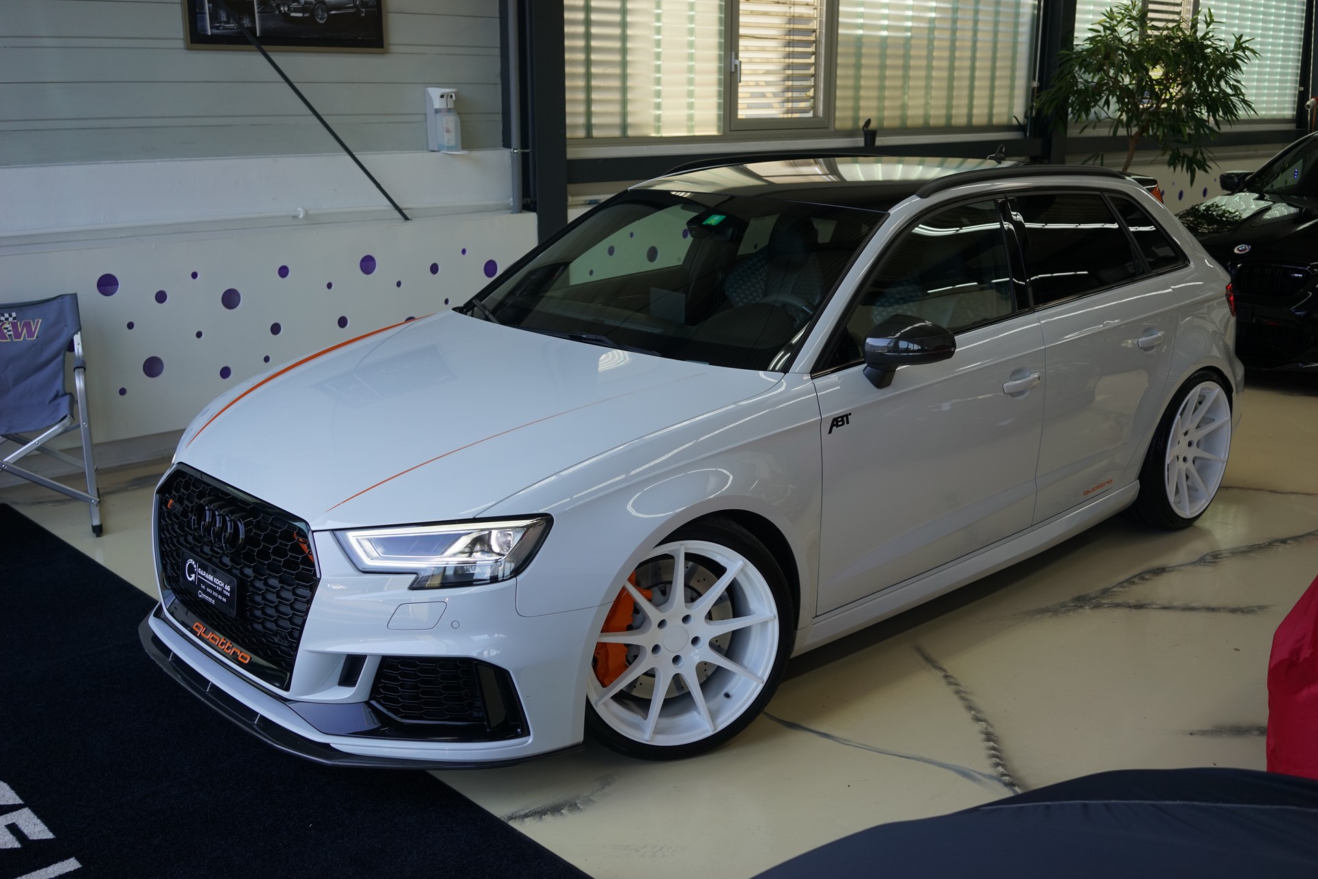AUDI RS3 Sportback 2.5 TSI quattro / ABT 460Ps. / Gletscherweiss **-image-2