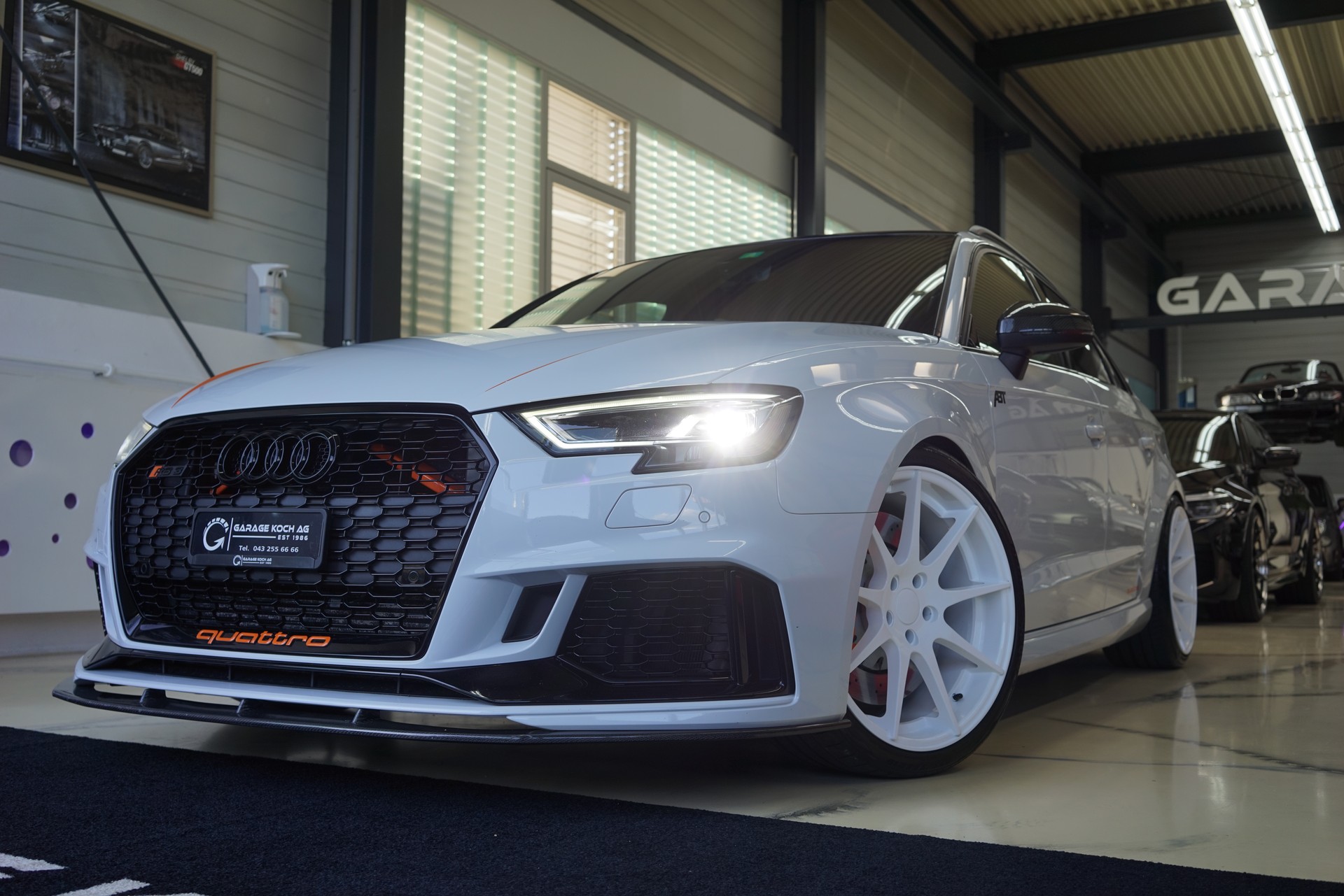 AUDI RS3 Sportback 2.5 TSI quattro / ABT 460Ps. / Gletscherweiss **-image-1