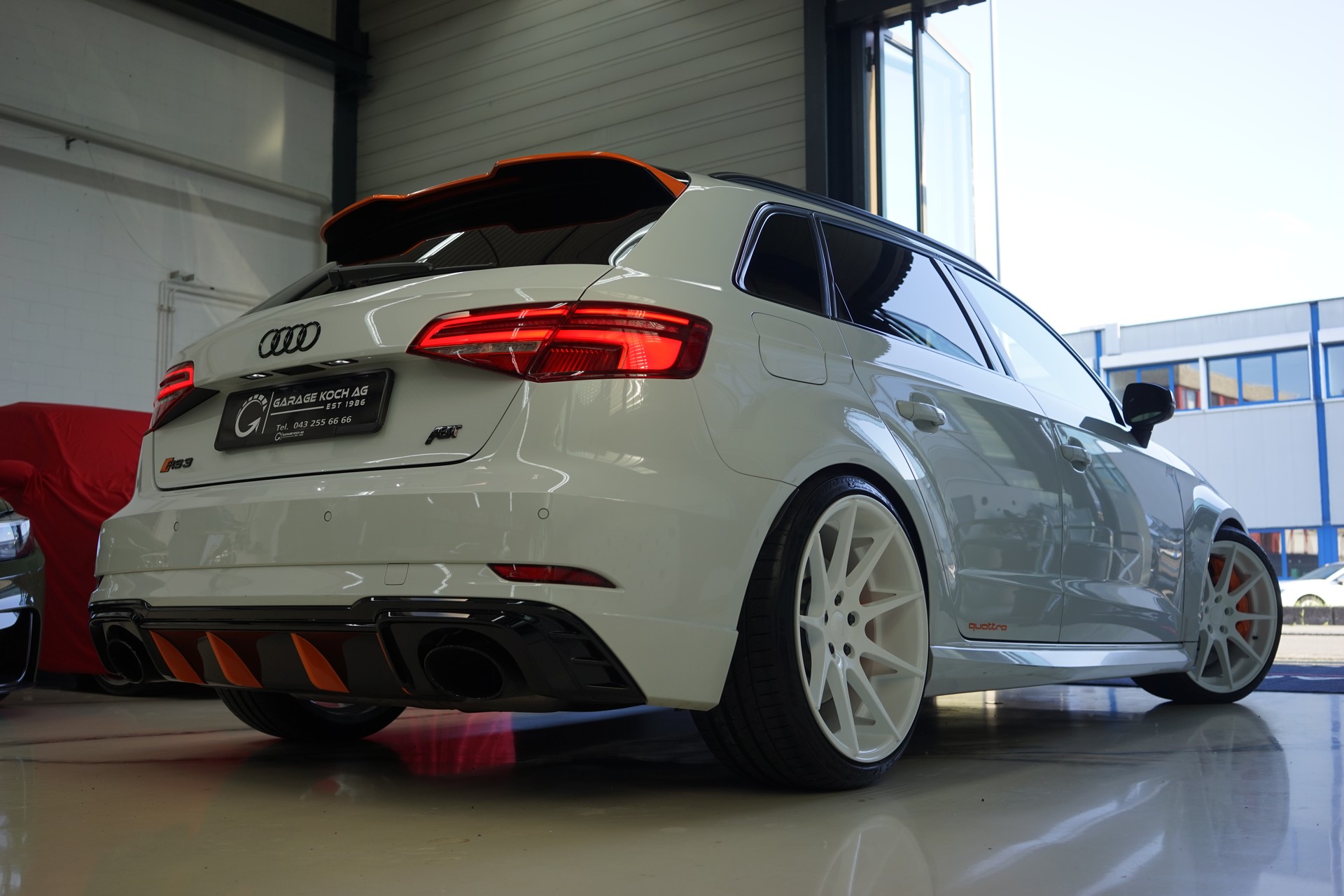 AUDI RS3 Sportback 2.5 TSI quattro / ABT 460Ps. / Gletscherweiss **-image-10
