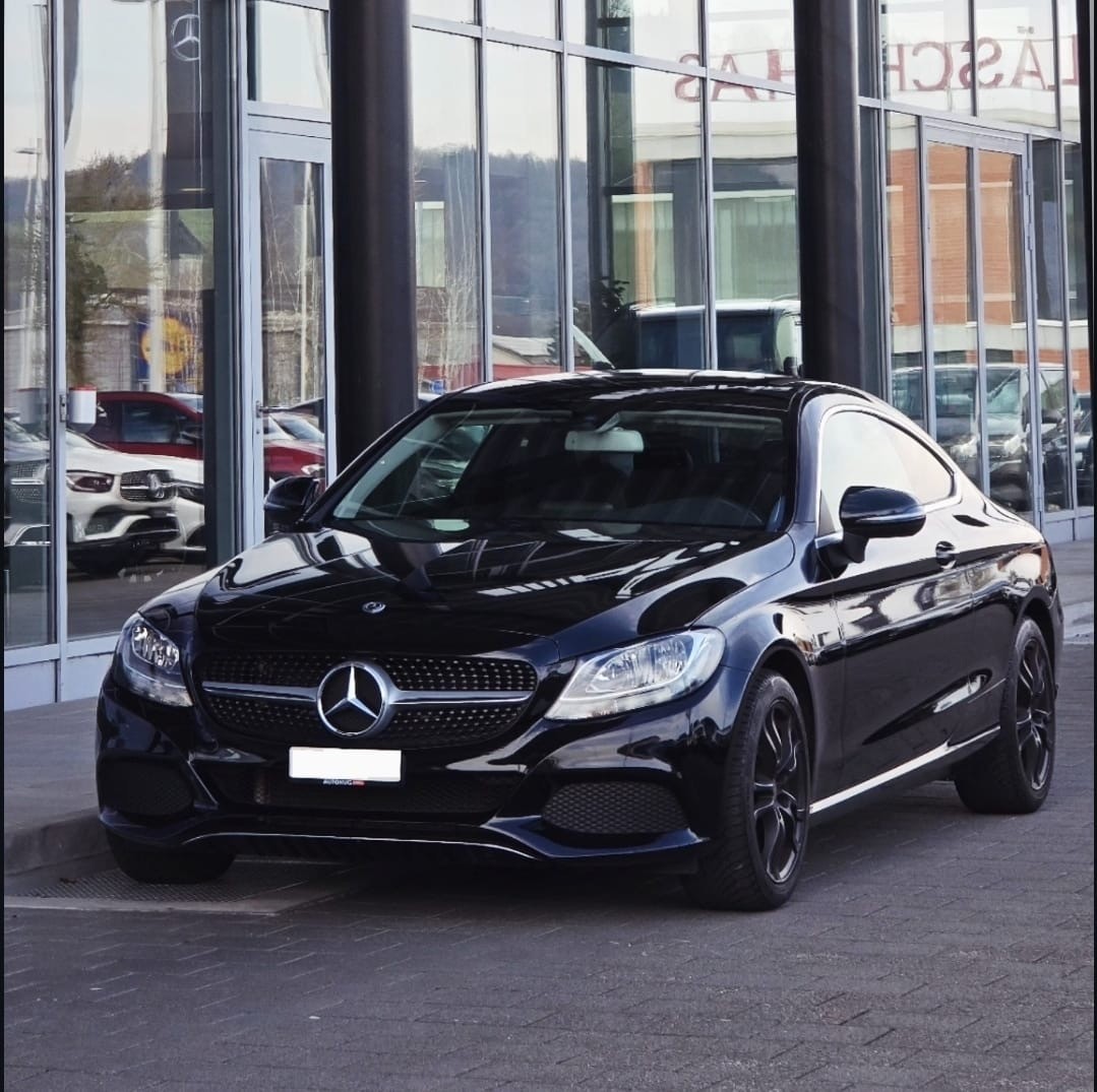 MERCEDES-BENZ C 180 AMG Line Coupé-image-0