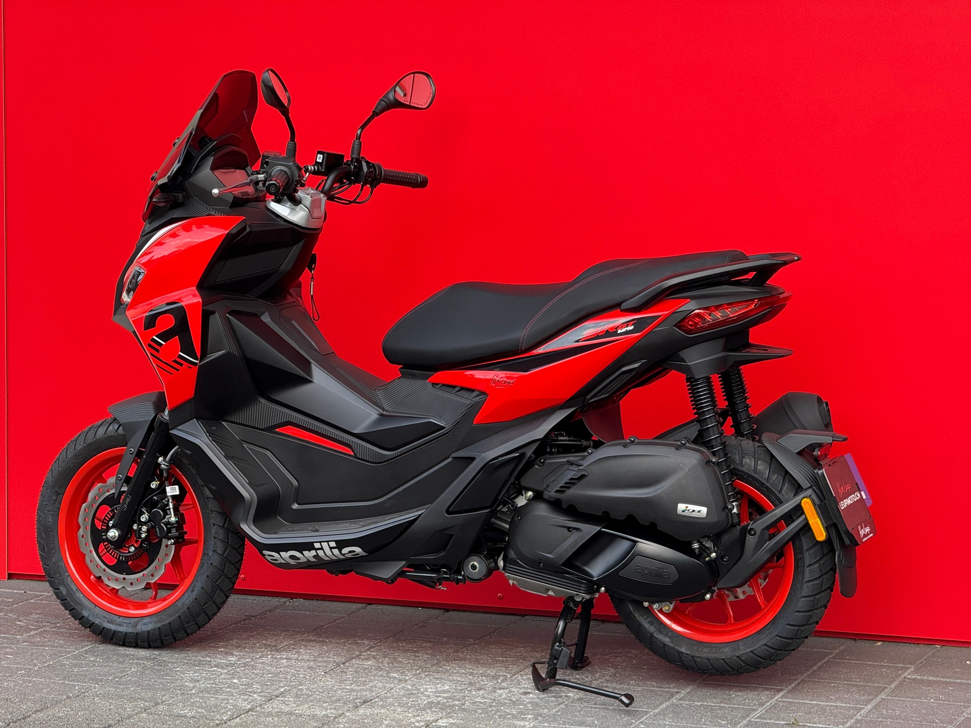 APRILIA SR 200 GT Sport ABS E5+-image-9