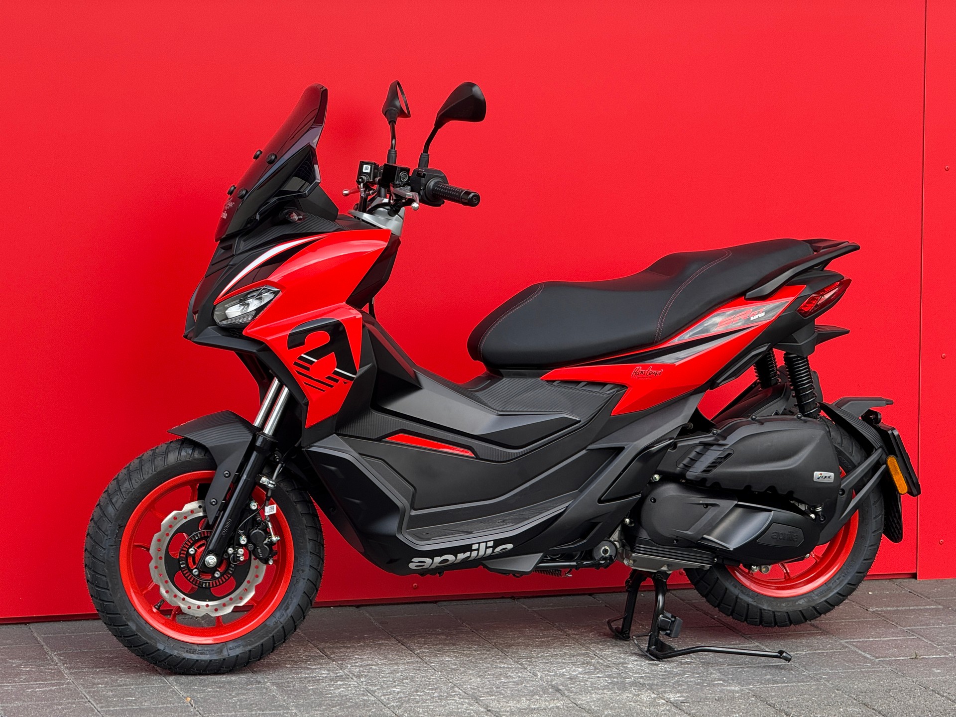 APRILIA SR 200 GT Sport ABS E5+-image-10