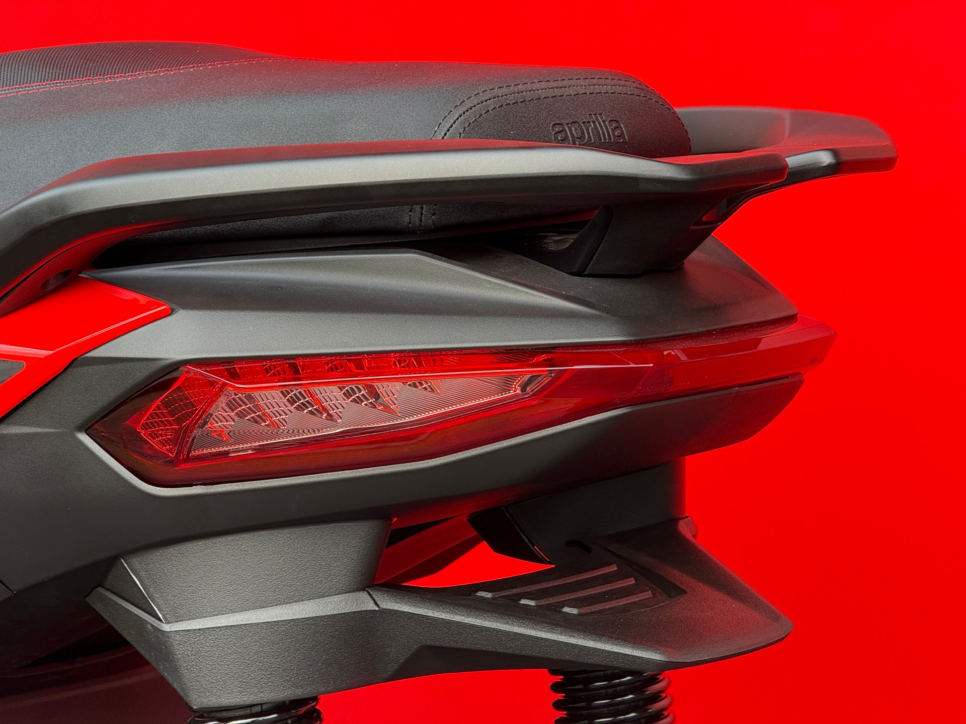 APRILIA SR 200 GT Sport ABS E5+-image-7