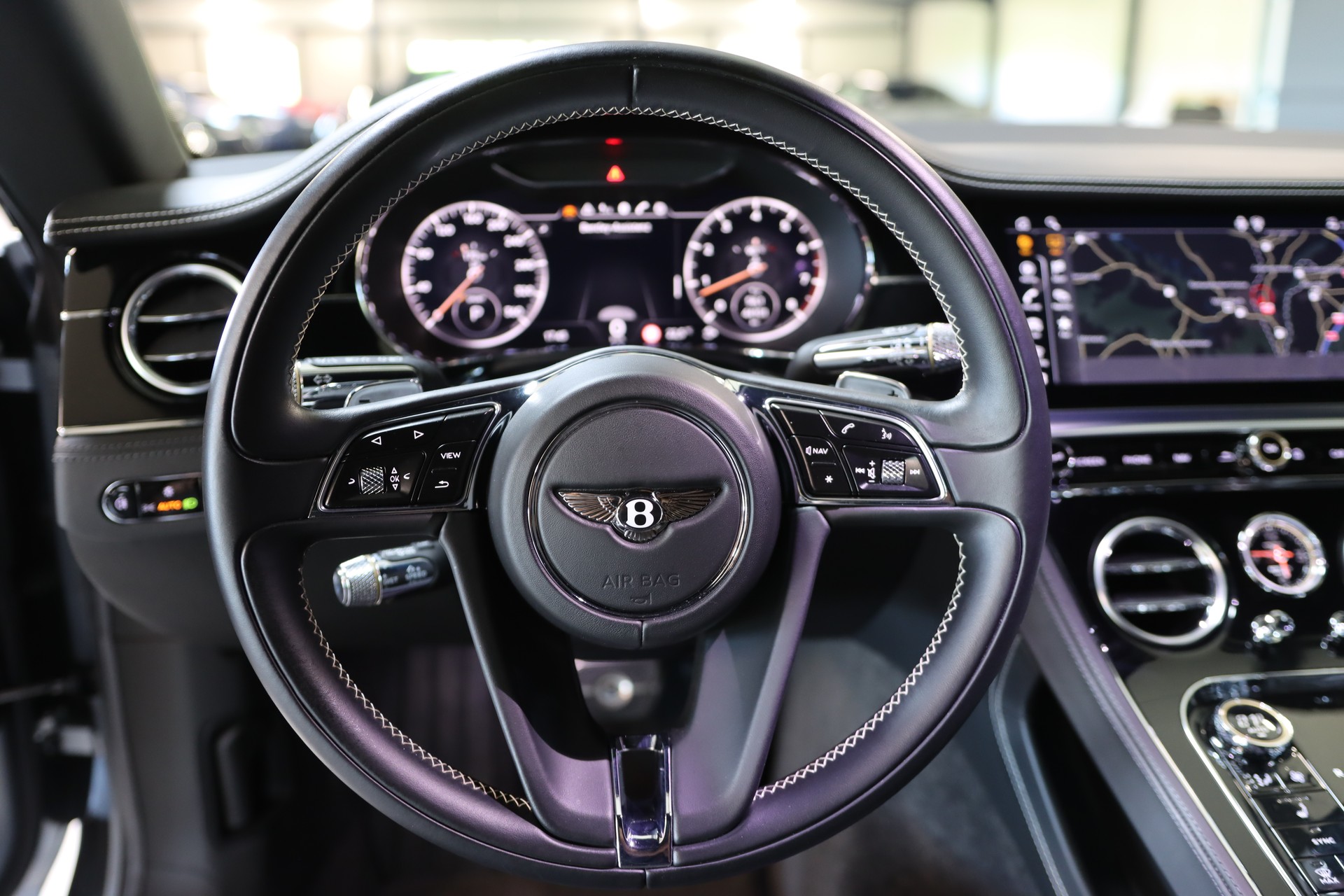 BENTLEY Continental GT 6.0 W12 Mulliner-image-11