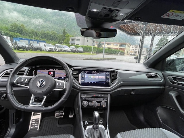 VW T-Roc 1.5 TSI EVO Sport DSG-image-12