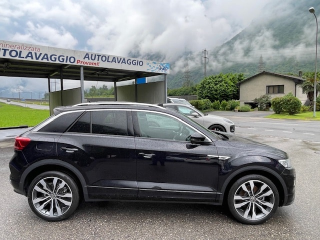 VW T-Roc 1.5 TSI EVO Sport DSG-image-3