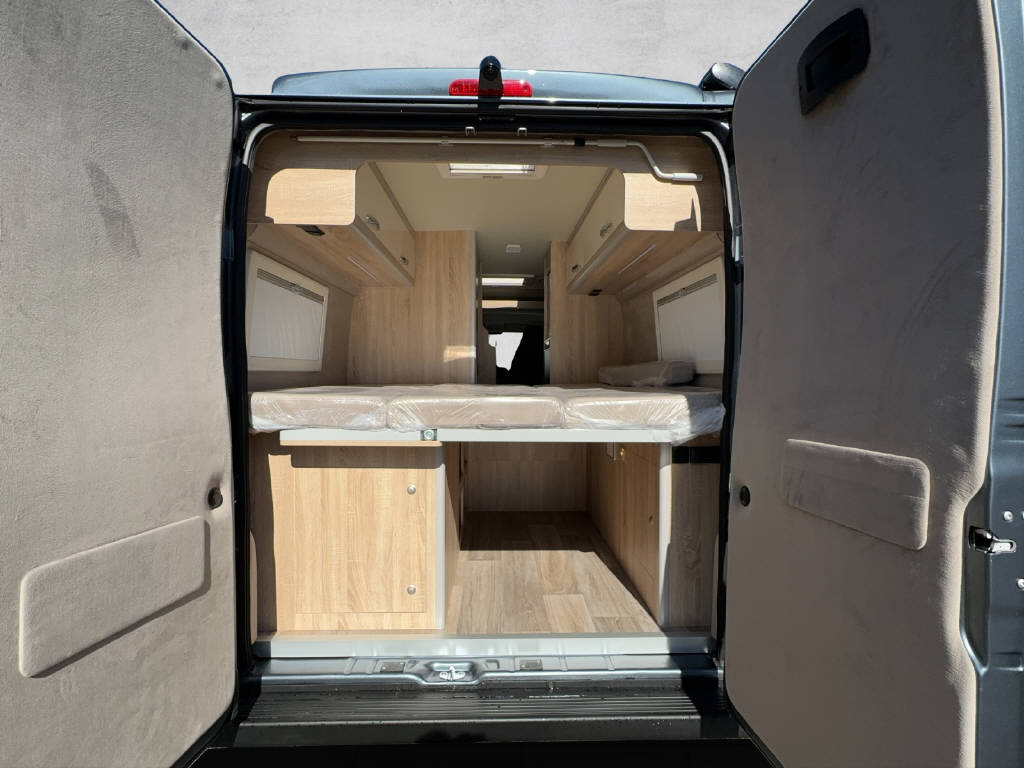 MEGA MOBIL Peugeot Boxer Sport 640-image-5