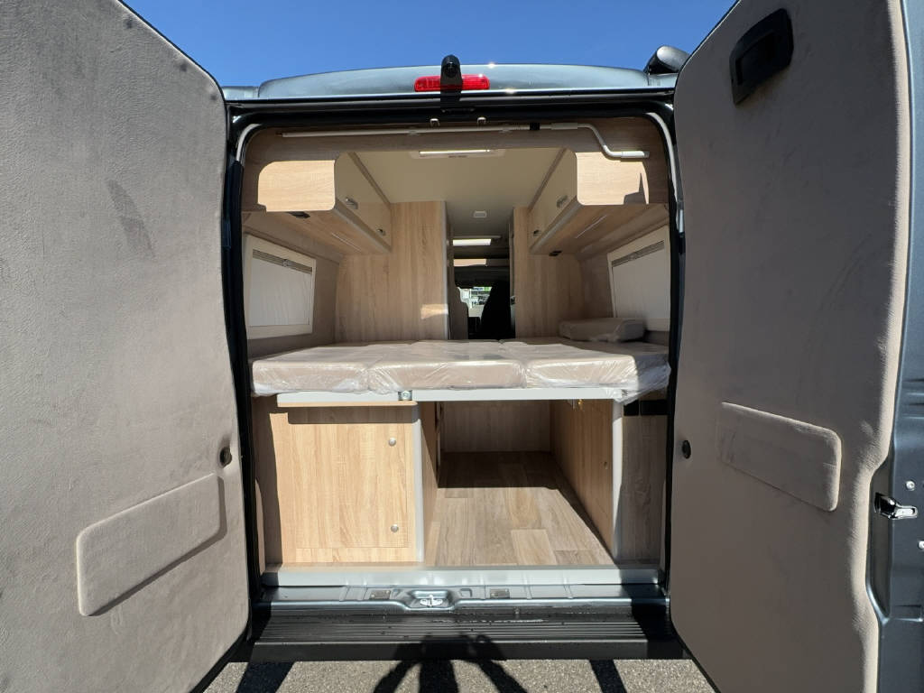 MEGA MOBIL Peugeot Boxer Sport 640-image-12