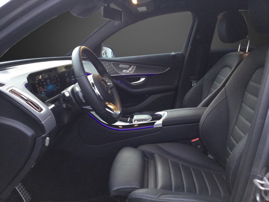 MERCEDES-BENZ EQC 400 4Matic EQ Star-image-6