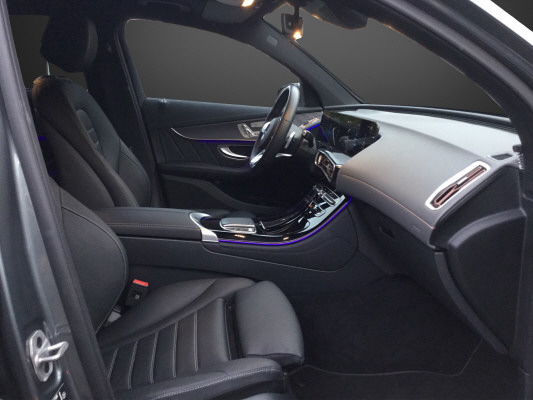 MERCEDES-BENZ EQC 400 4Matic EQ Star-image-8