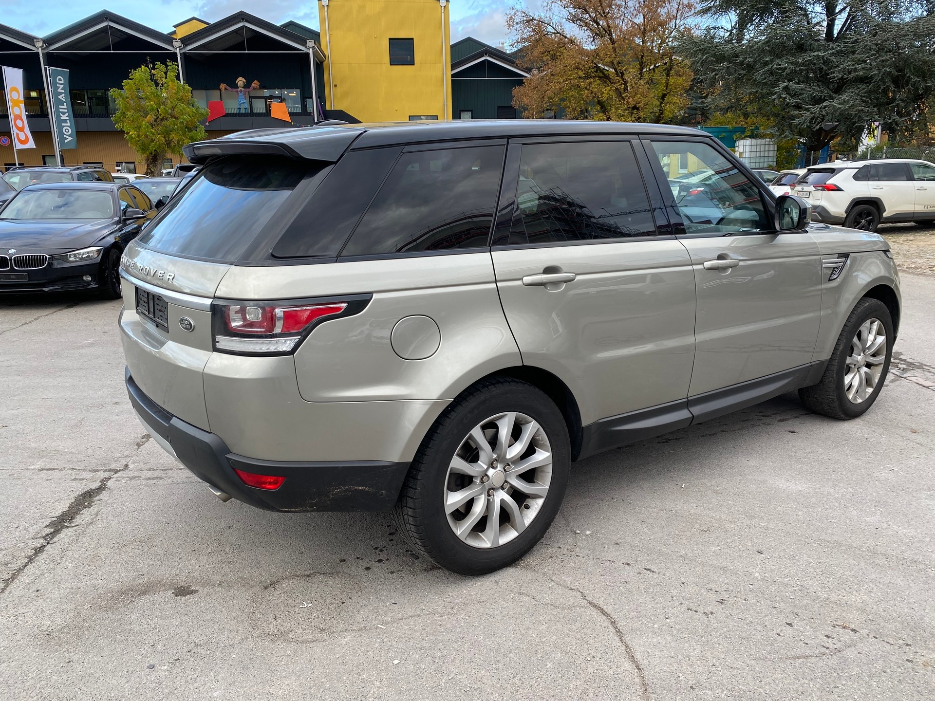 LAND ROVER Range Rover Sport 3.0 SDV6 HSE Automatic-image-3