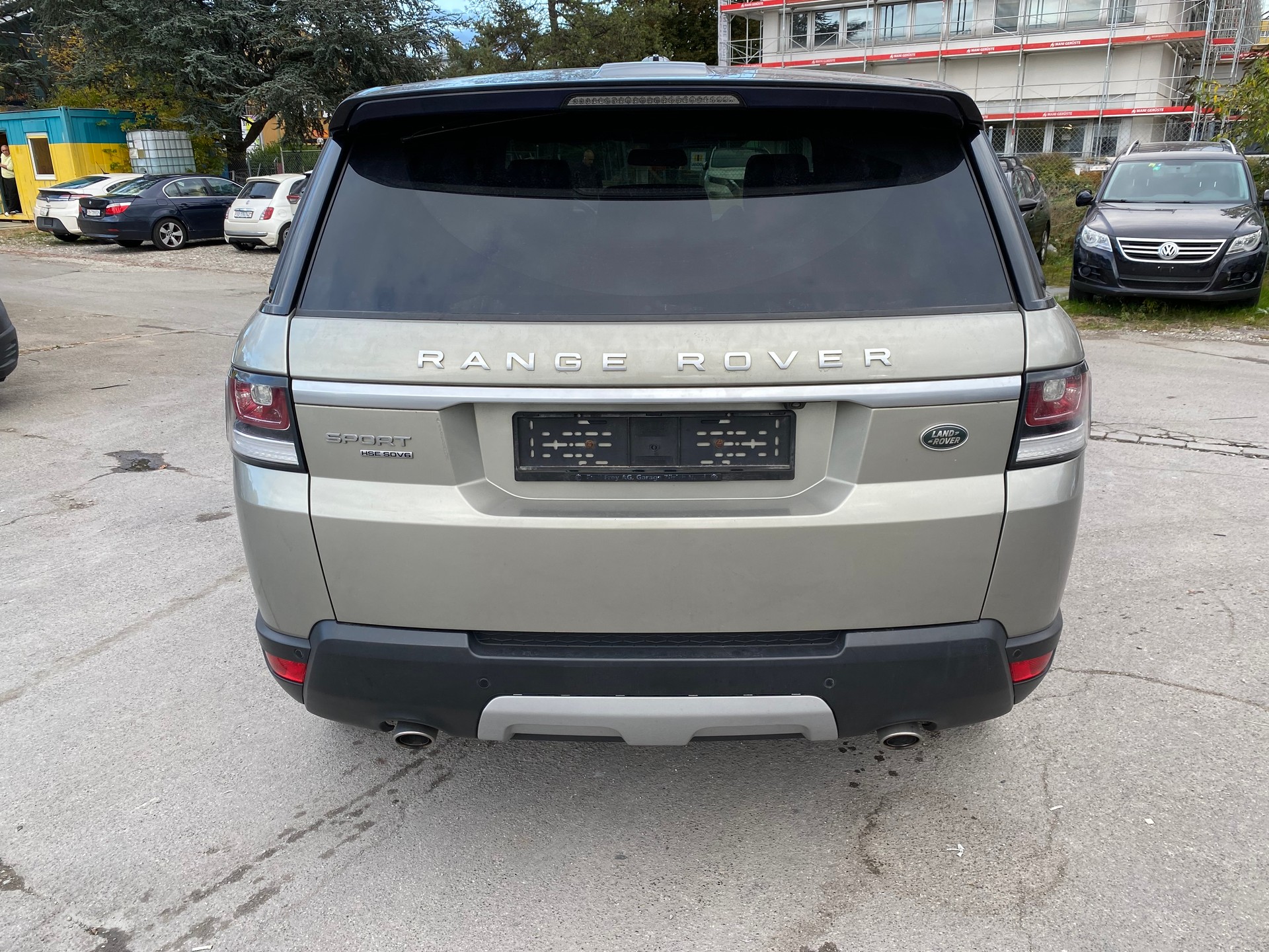 LAND ROVER Range Rover Sport 3.0 SDV6 HSE Automatic-image-4