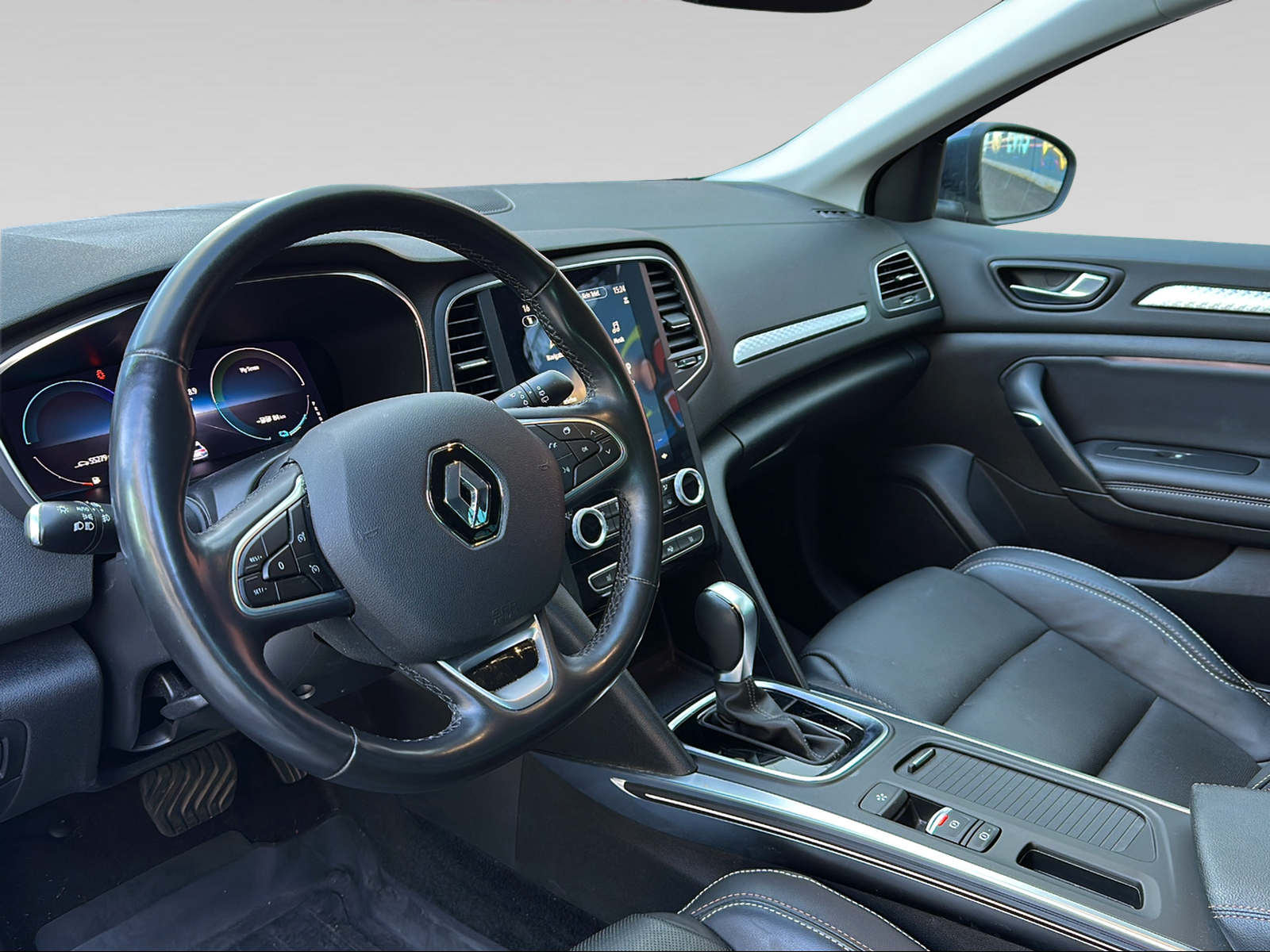 RENAULT Megane Grandtour 1.6 E-Tech Plug-in Edition One-image-9