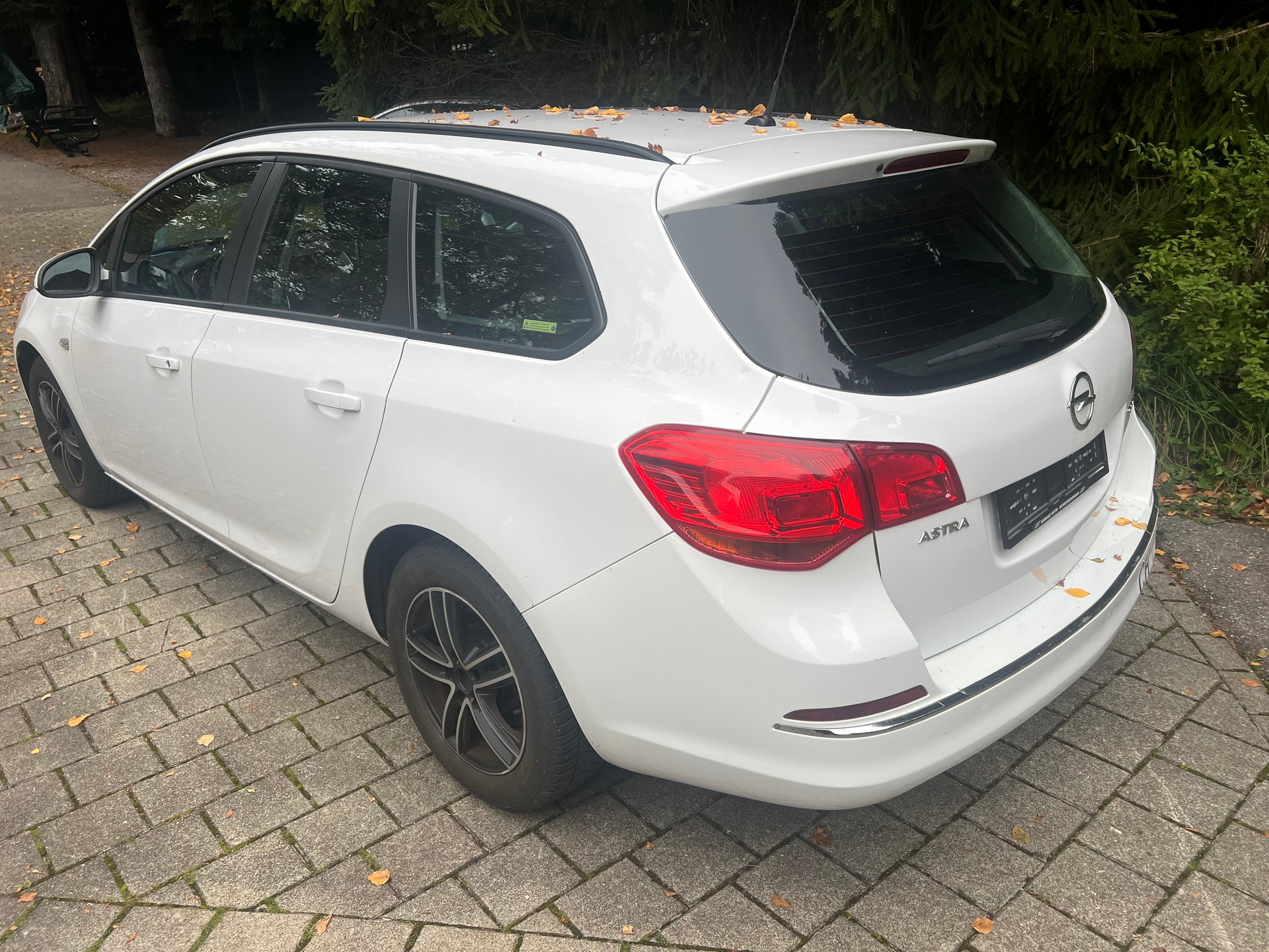 OPEL Astra SportsTourer 1.6 CDTi ecoFLEX-image-5