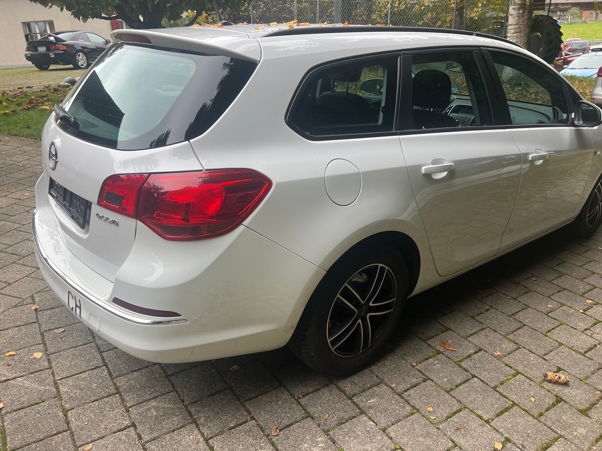 OPEL Astra SportsTourer 1.6 CDTi ecoFLEX-image-4