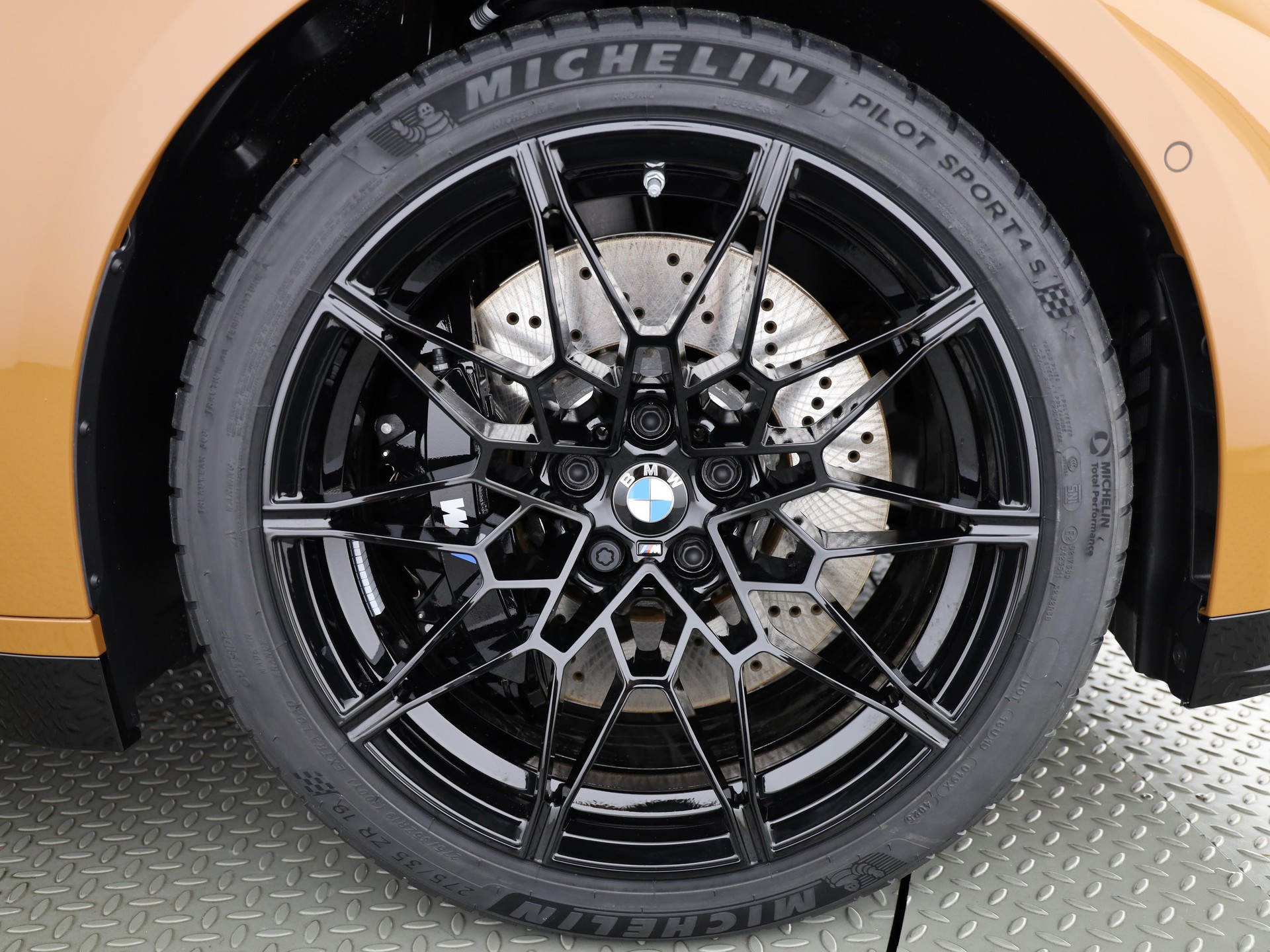 BMW M3 Competition xDrive Touring-image-25