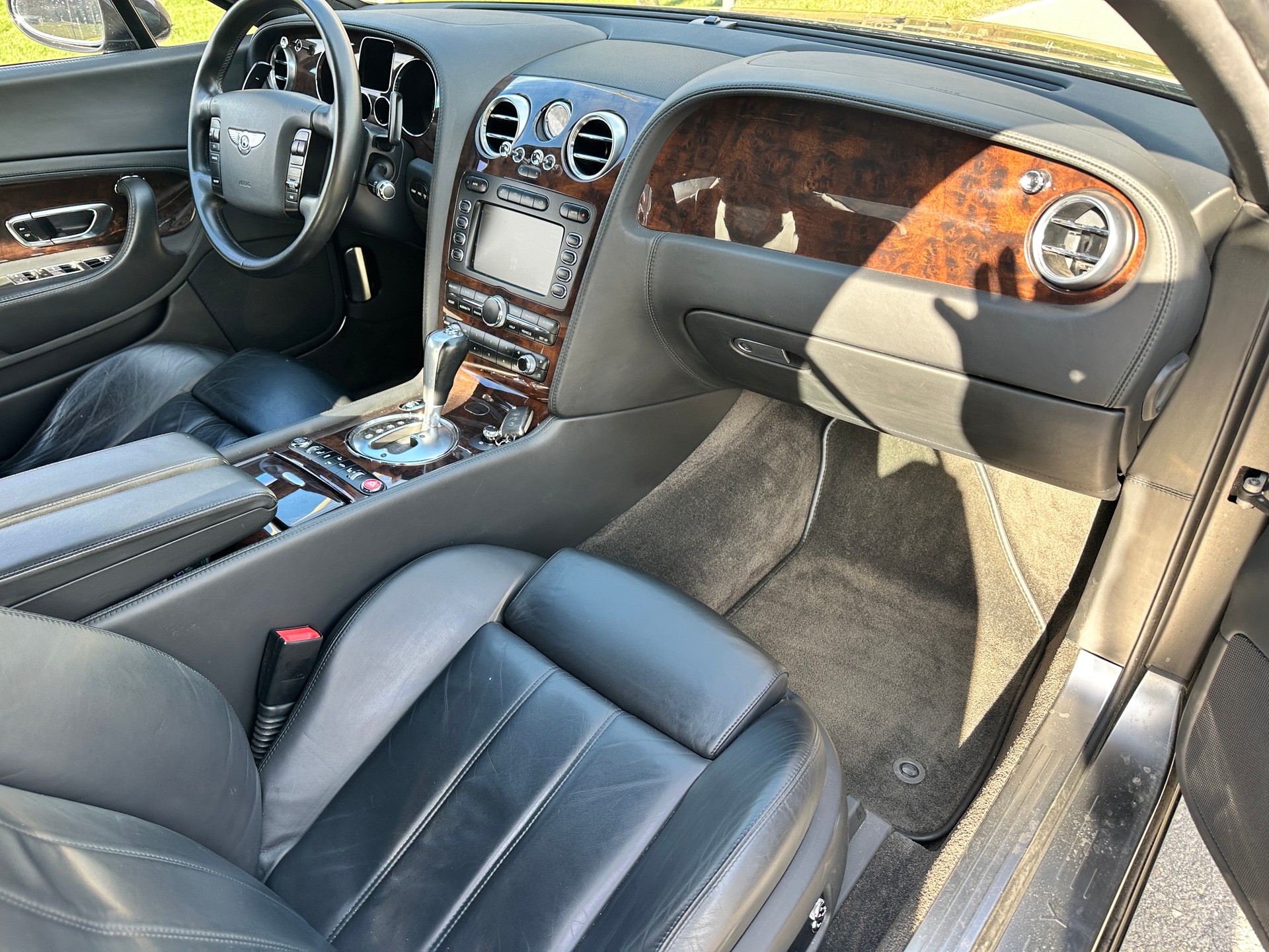 BENTLEY Continental GT 6.0-image-8