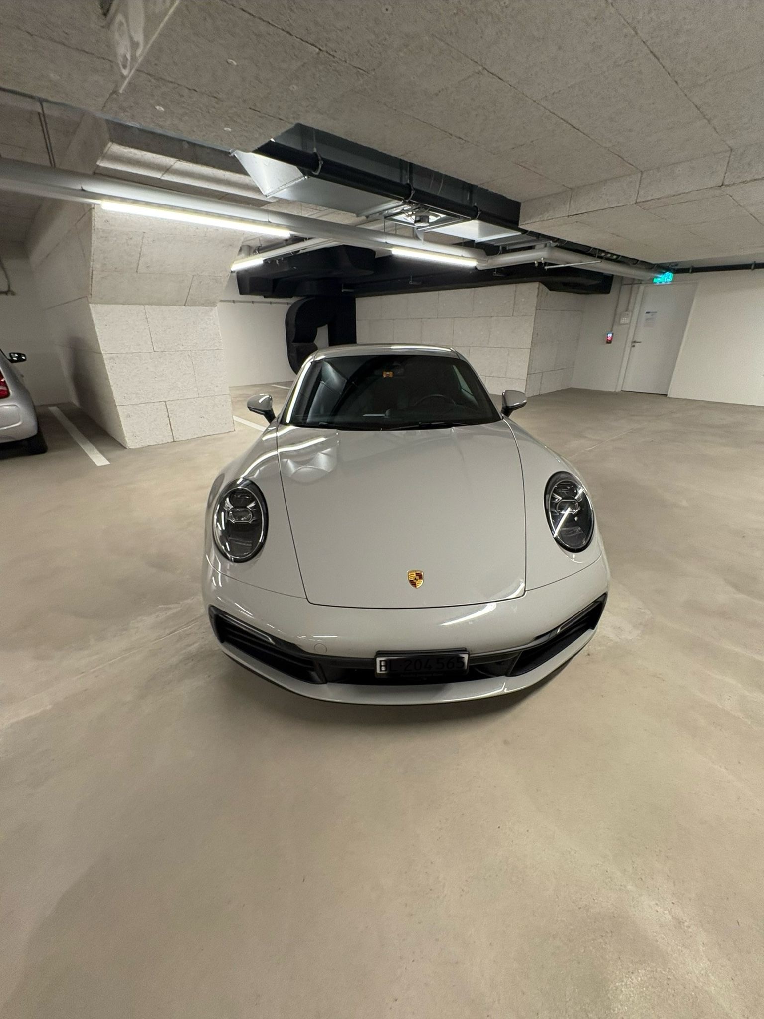 PORSCHE 911 Carrera 4S PDK 992-image-2