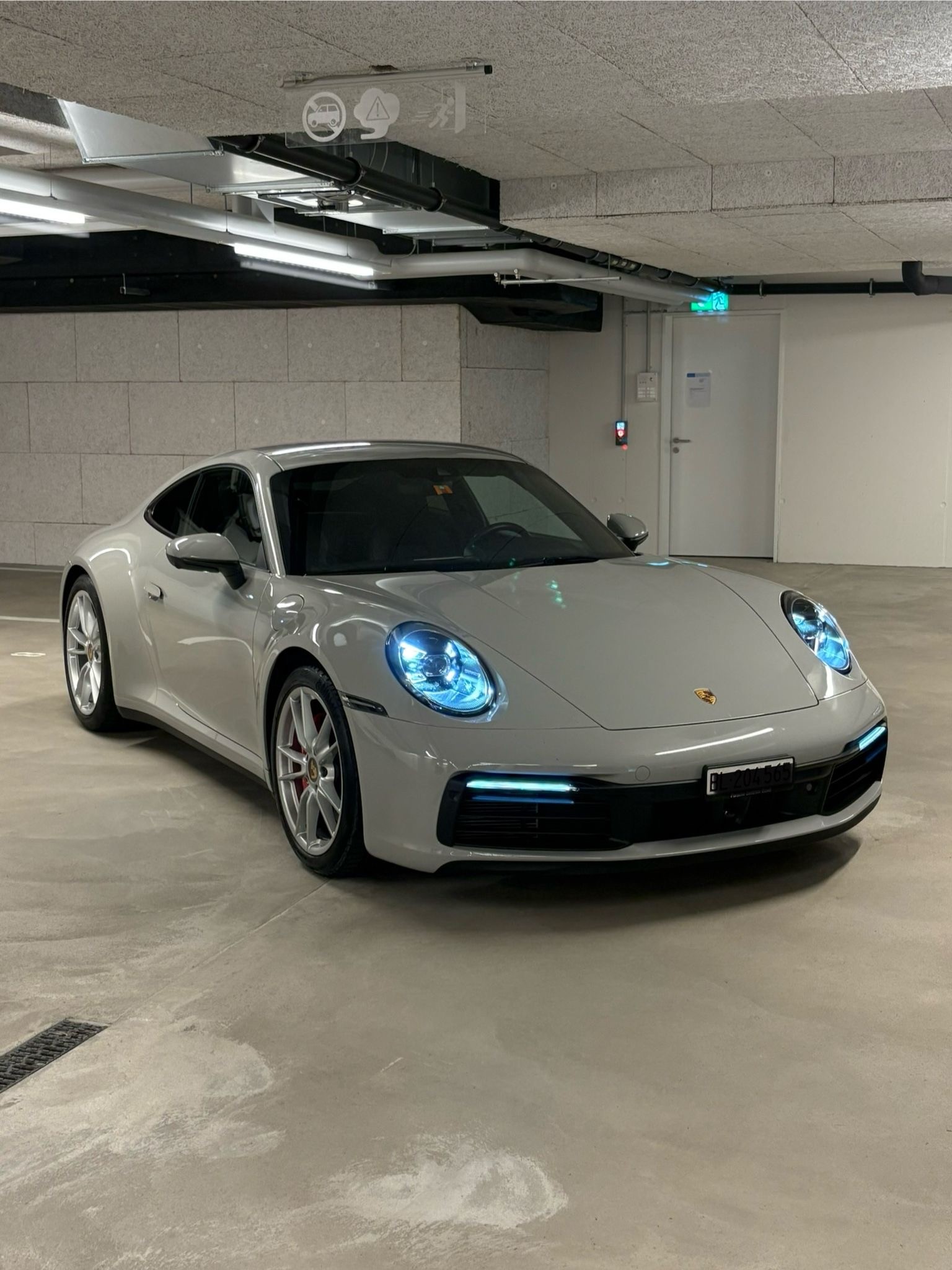 PORSCHE 911 Carrera 4S PDK 992-image-1