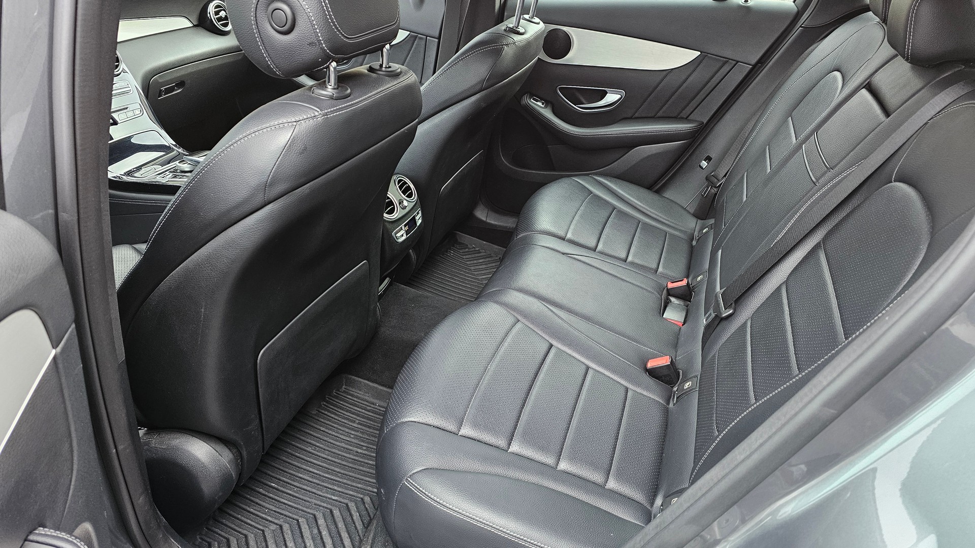 MERCEDES-BENZ GLC 250 d Exclusive 4Matic 9G-Tronic-image-10