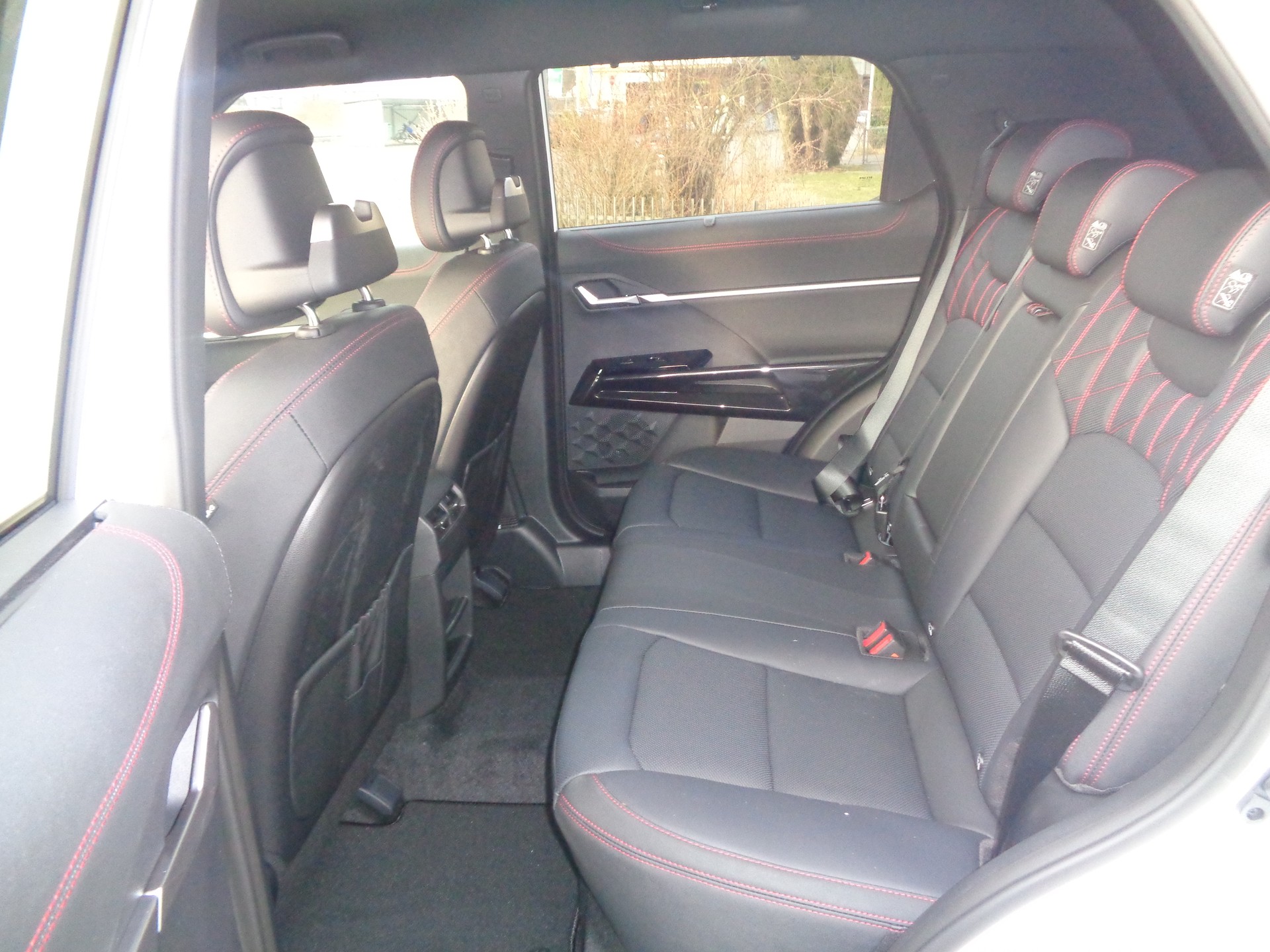 KGM-SsangYong Actyon 1.5 T GDI Hybrid Titanium Automat-image-9