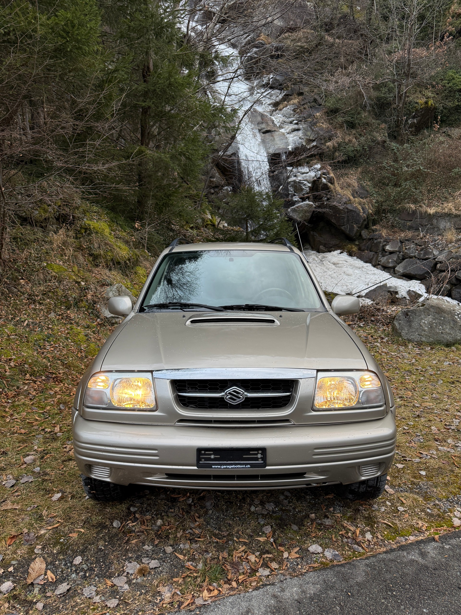 SUZUKI Grand Vitara 2.0 Turbodiesel Wagon Top