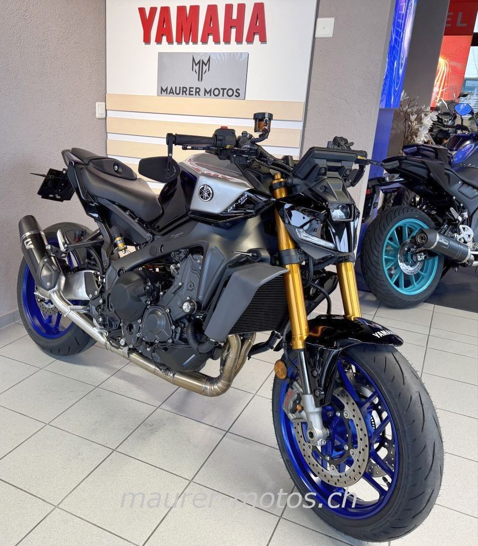 YAMAHA MT 09 SP JET STREAM EDITION-showroom-element-1