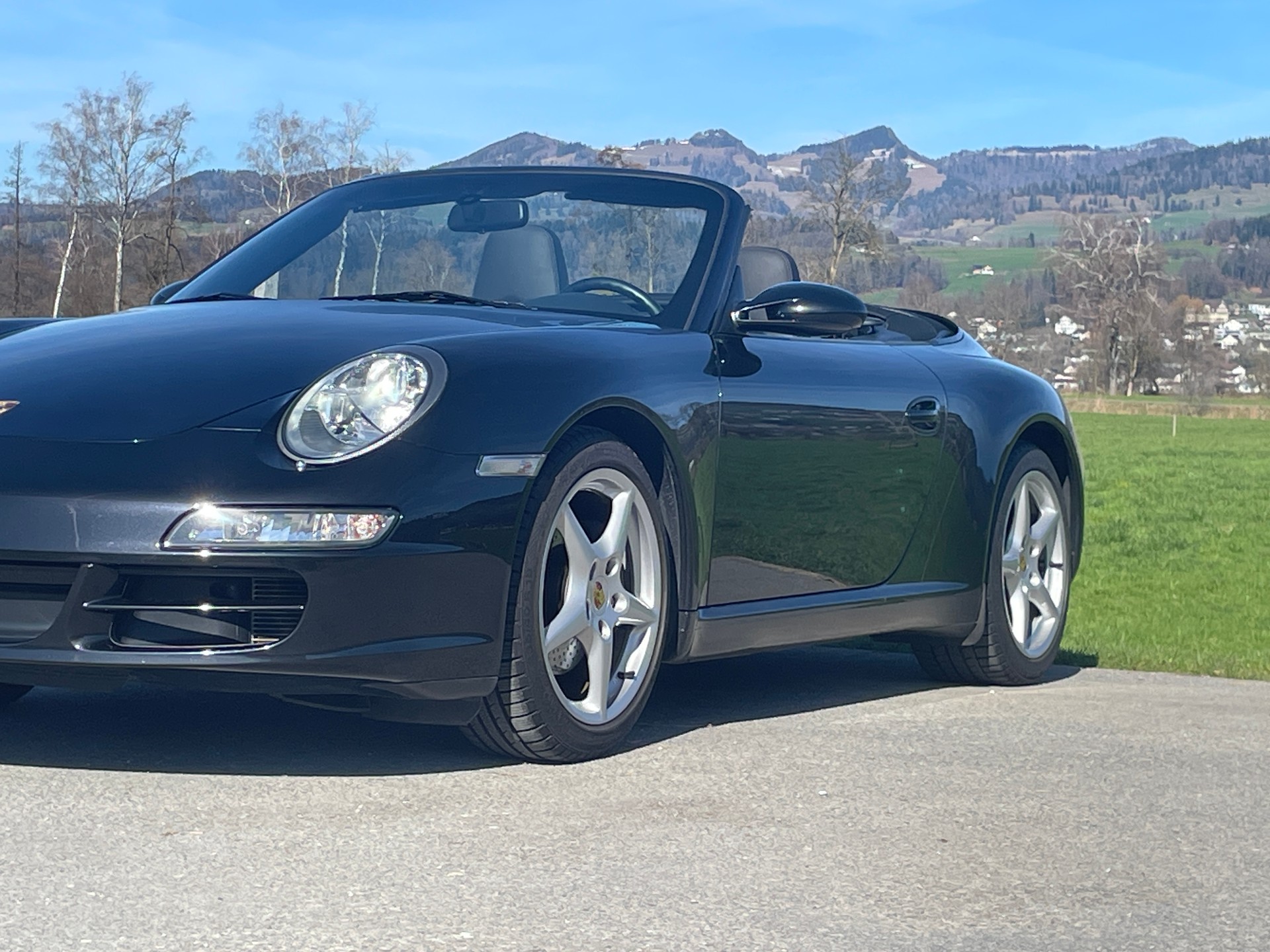 PORSCHE 911 Cabrio 3.6 Carrera 2-image-3