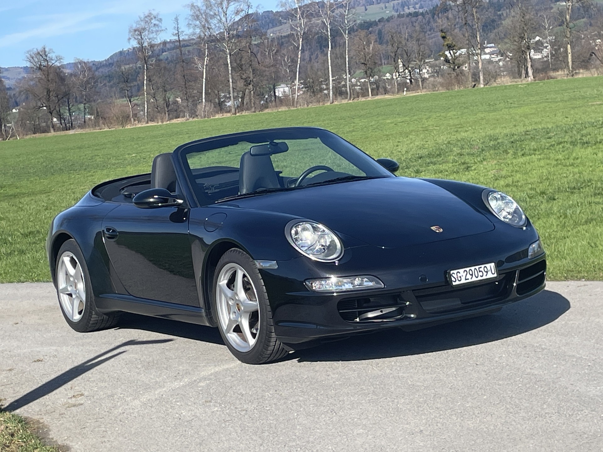 PORSCHE 911 Cabrio 3.6 Carrera 2-image-2
