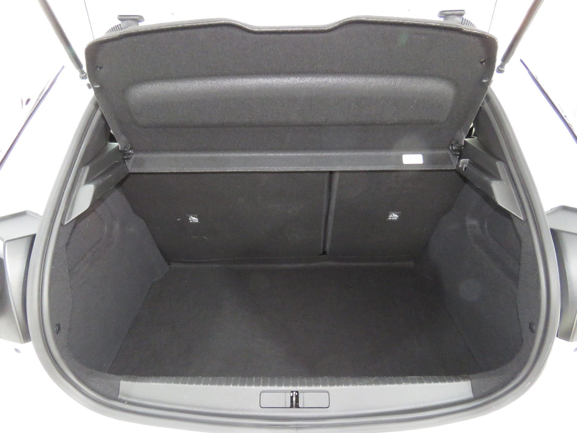 OPEL Corsa 1.2 TP Edition Automat-image-9