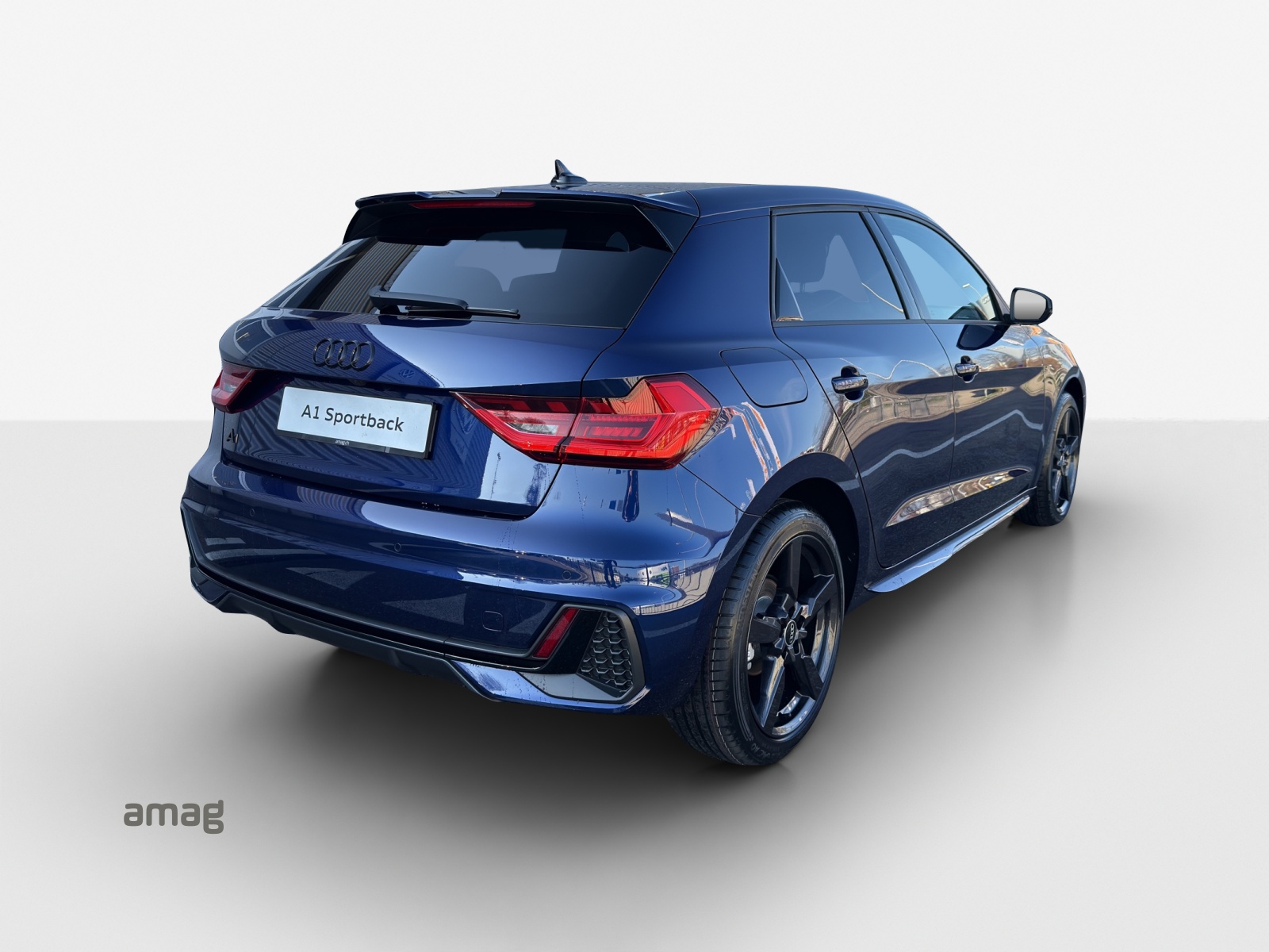AUDI A1 Sportback 30 TFSI S Line Attraction S-tronic-image-4