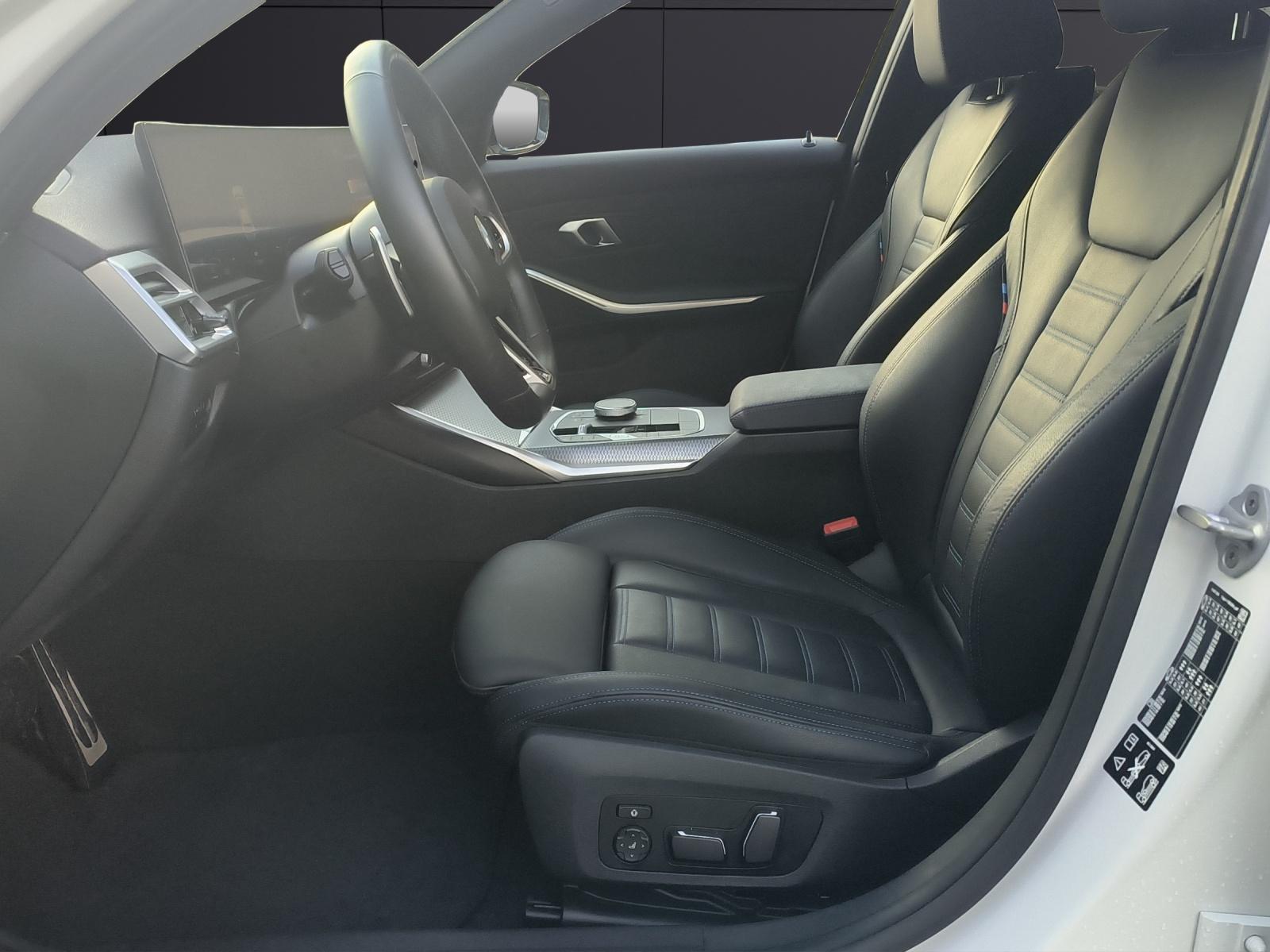 BMW 320d xDrive SAG Touring-image-11